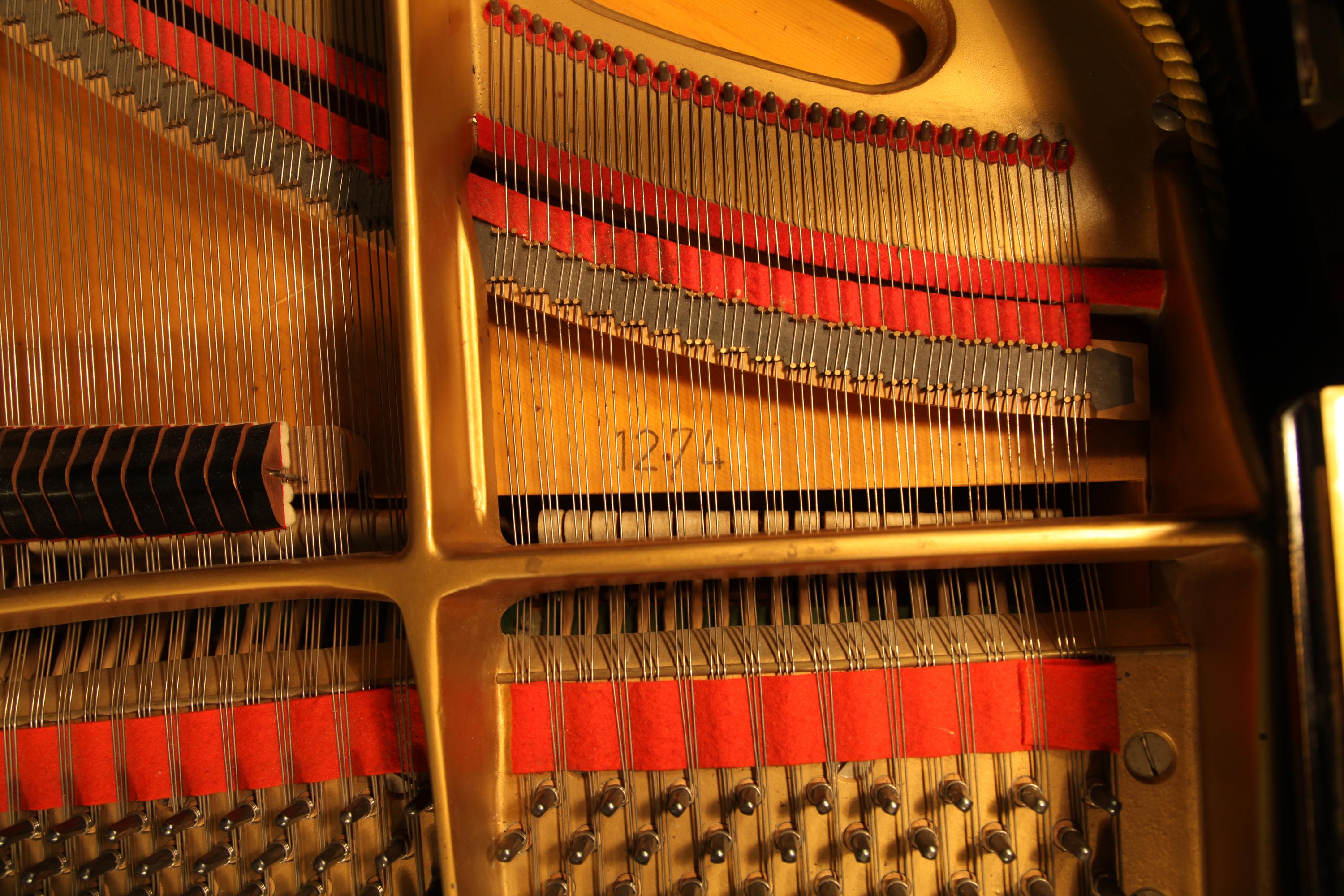 Piano à queue Zimmermann des années 50 Formica jaune Lyre de piano tubulaire en acier en vente 5