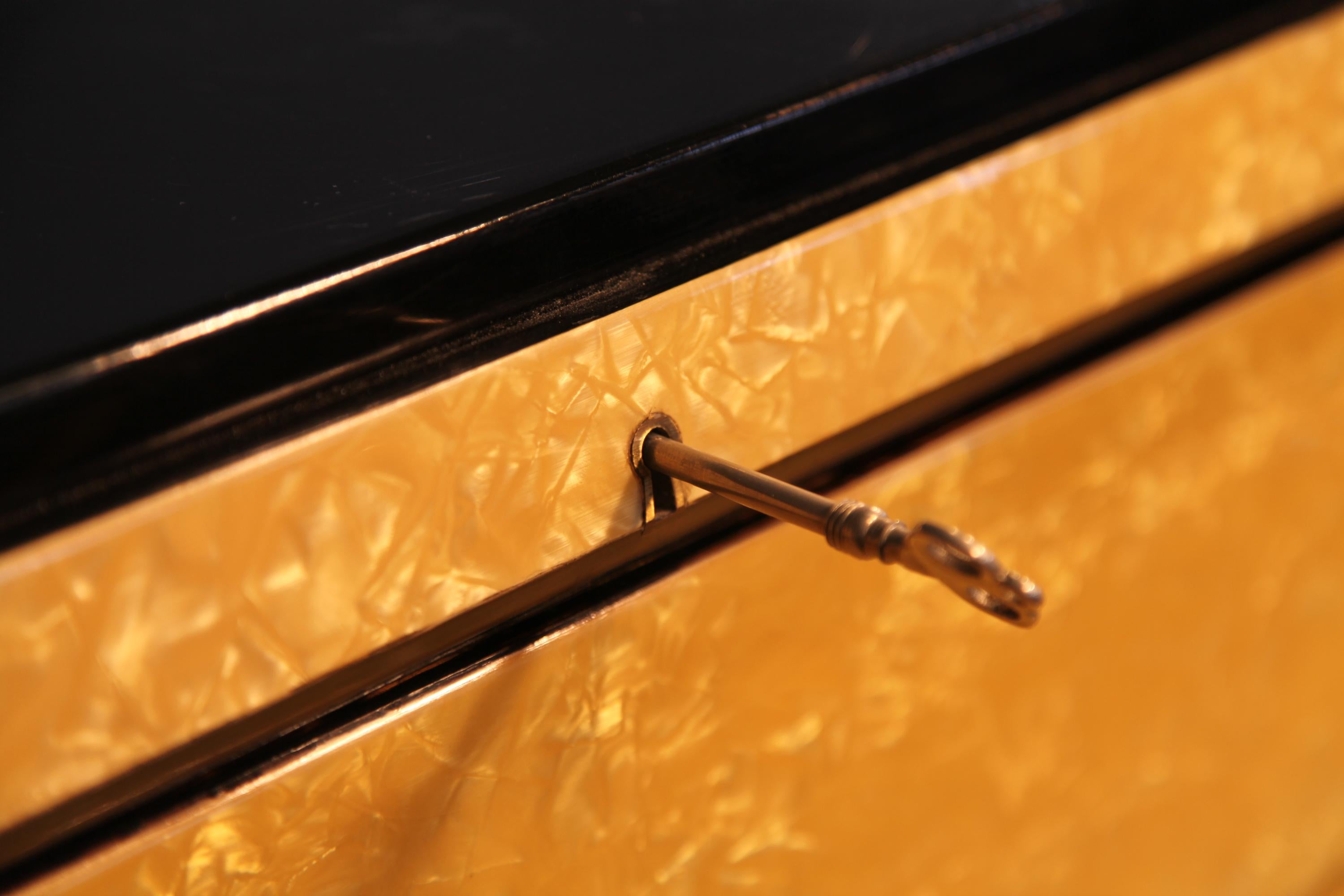 Acier Piano à queue Zimmermann des années 50 Formica jaune Lyre de piano tubulaire en acier en vente