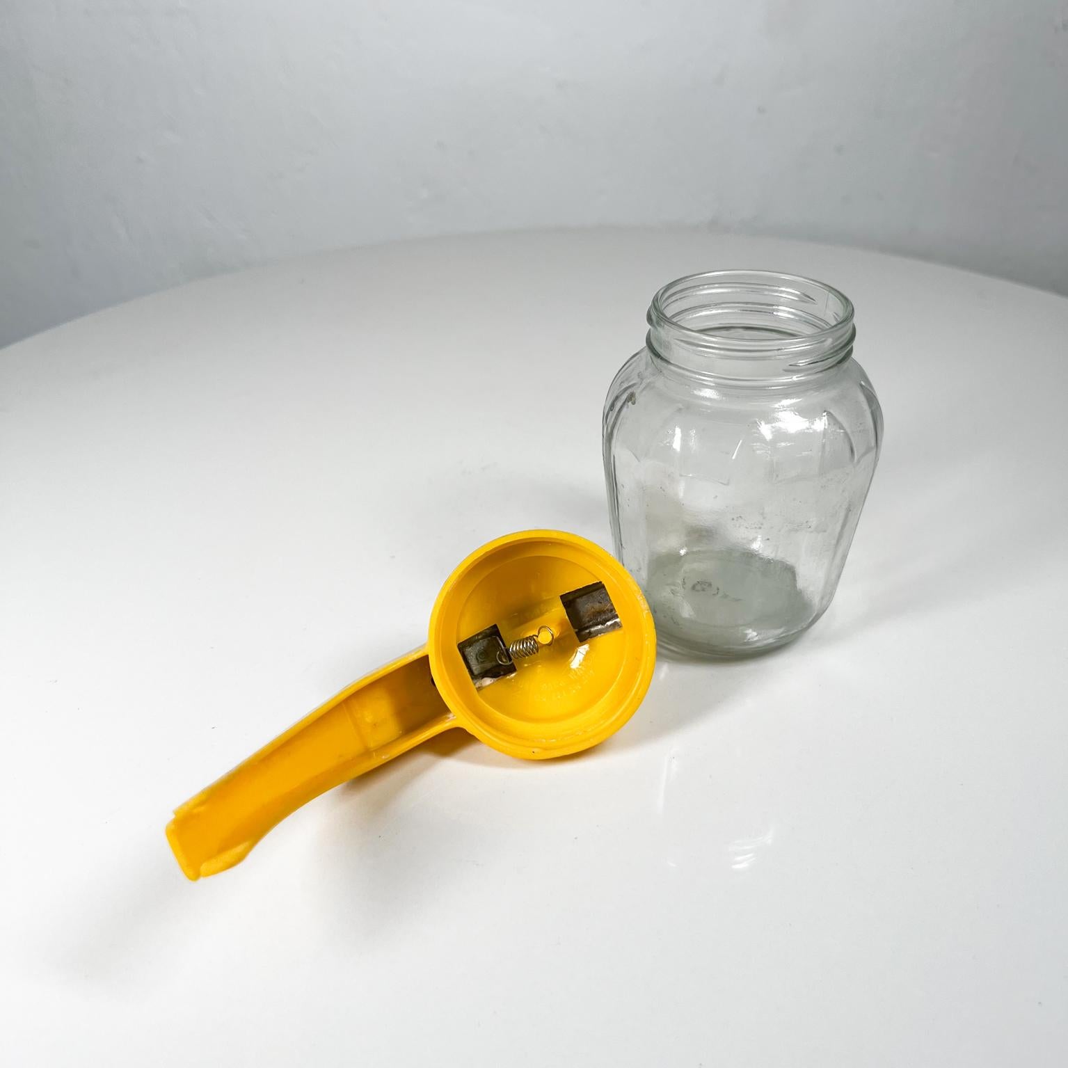 1950s Sunny Yellow Honey Syrup Dispenser Table Jar 2