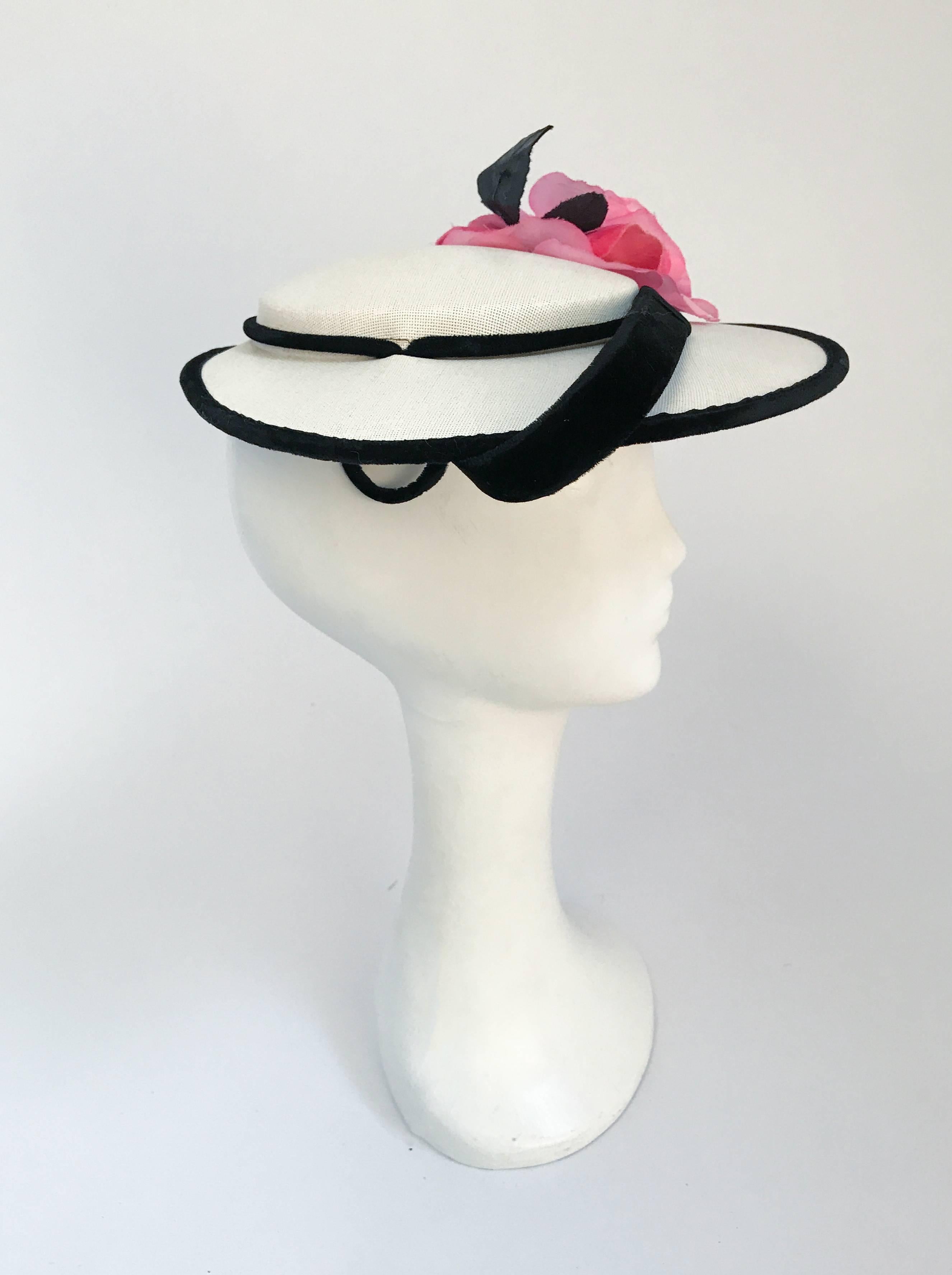 Beige 1950s Sunt hat with Black Velvet trim and Silk Flower