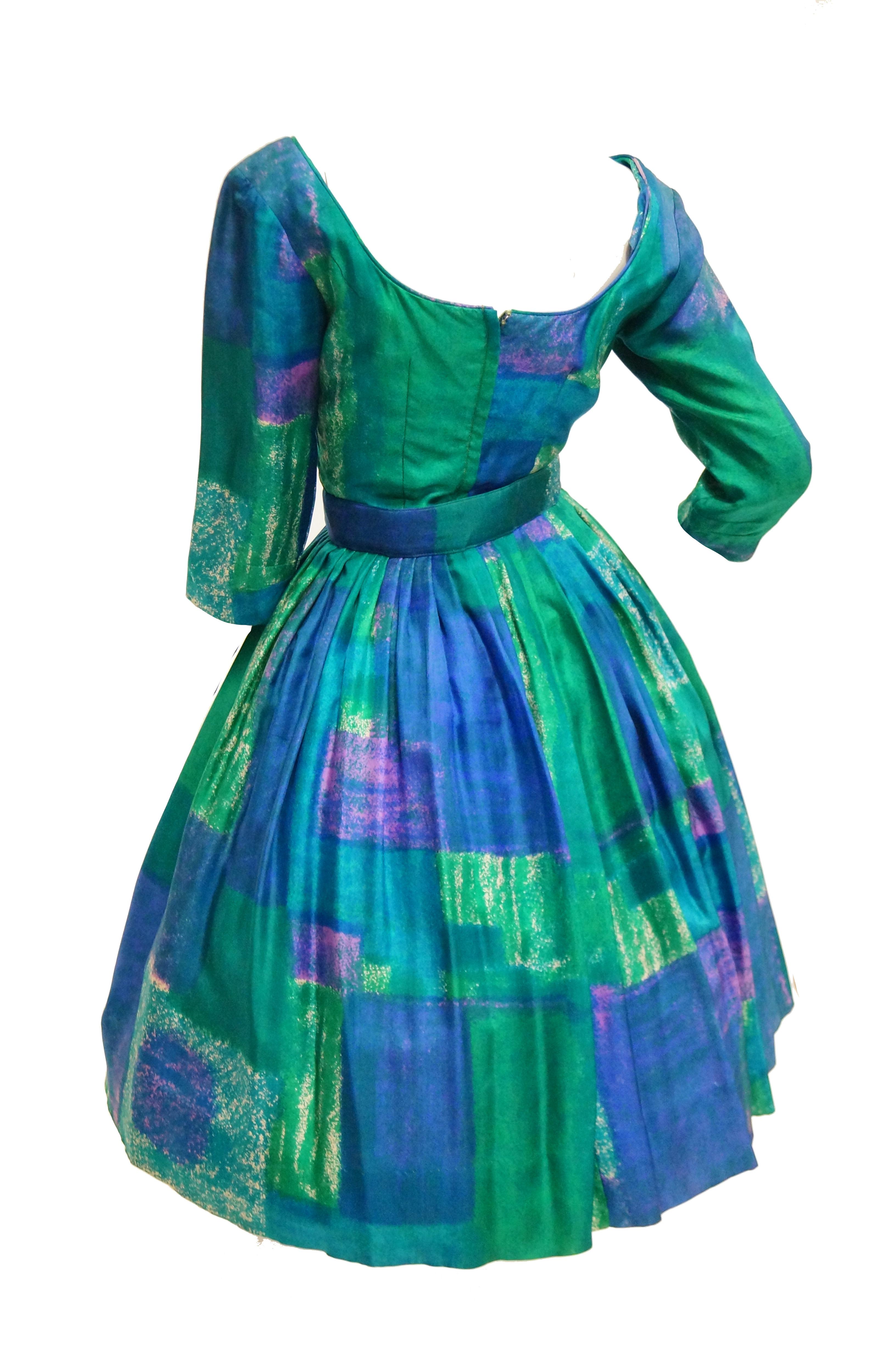 1950s Suzy Perette Blue and Green Geometric Watercolor New Look Cocktail Dress In Excellent Condition For Sale In Houston, TX
