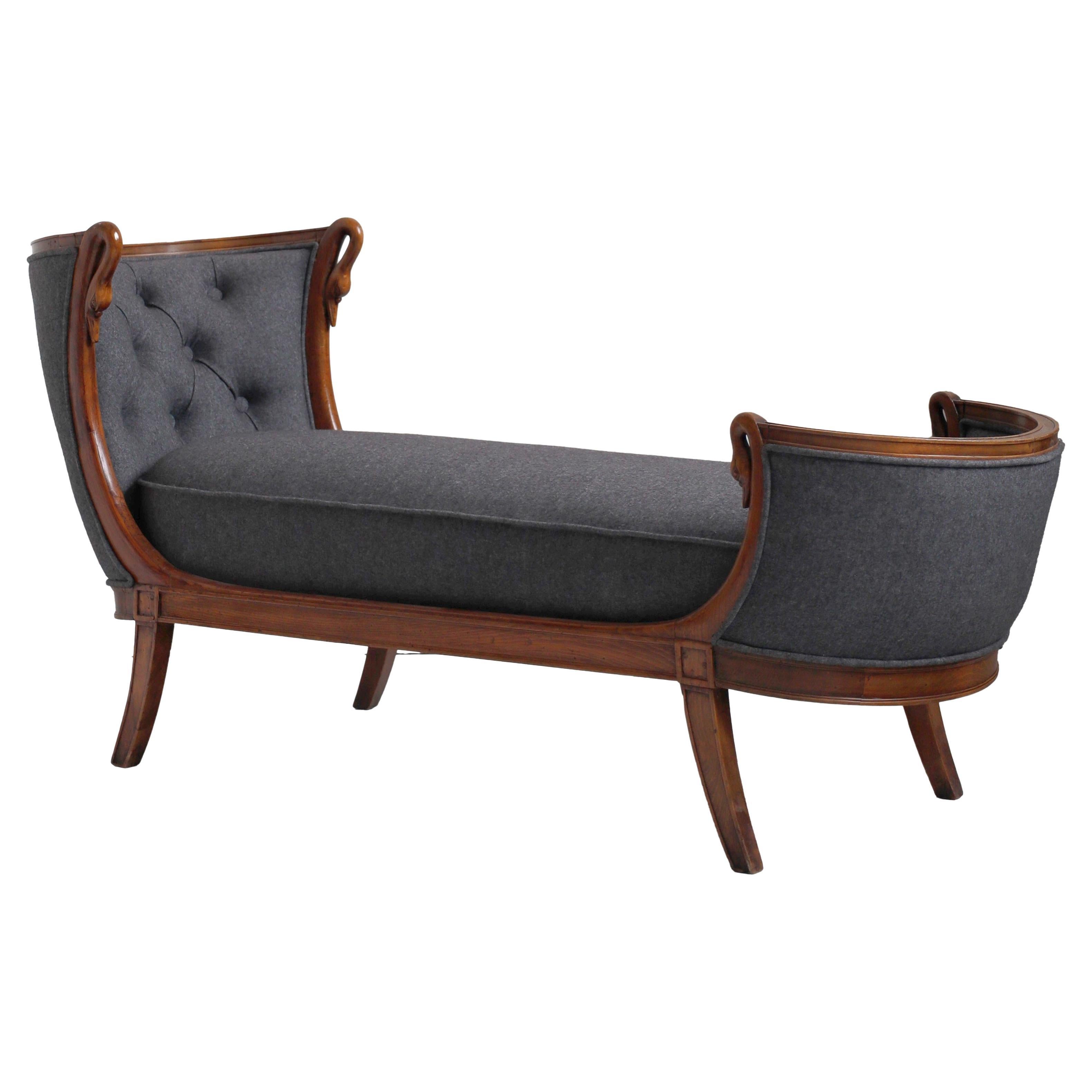 1950s Swan Chaise Longue For Sale