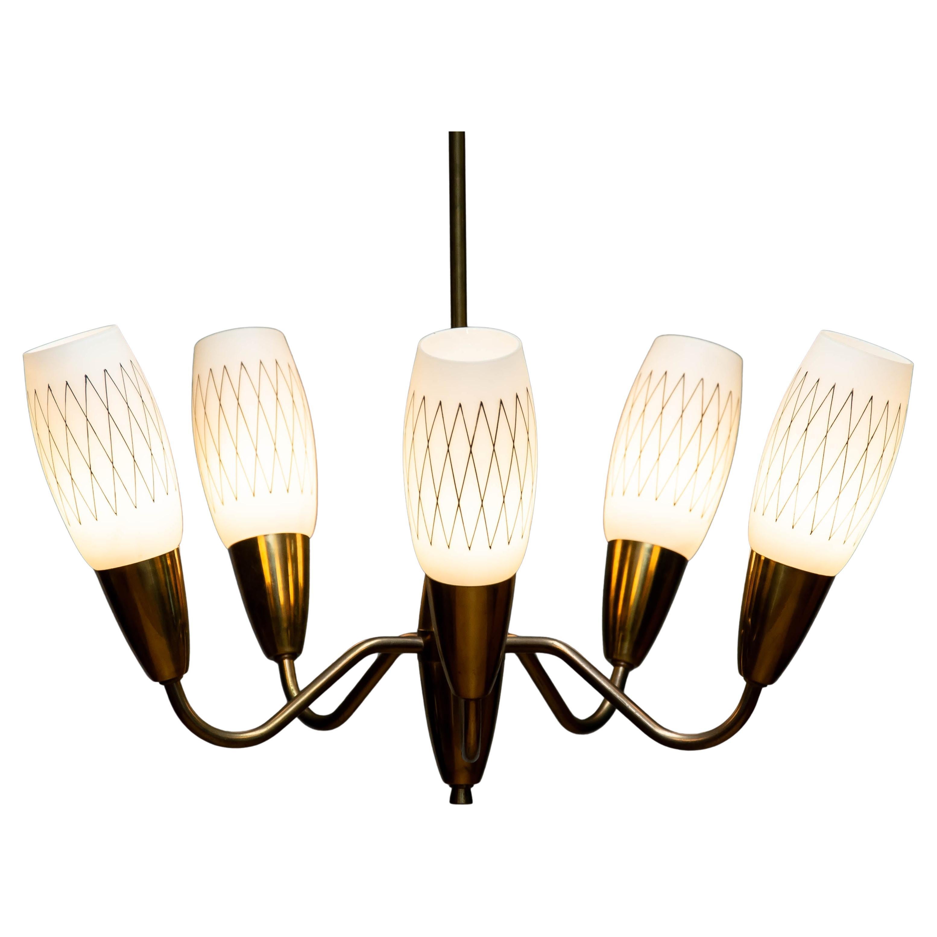 1950s Swedish brass & opal glass pendant/chandelier: en vente