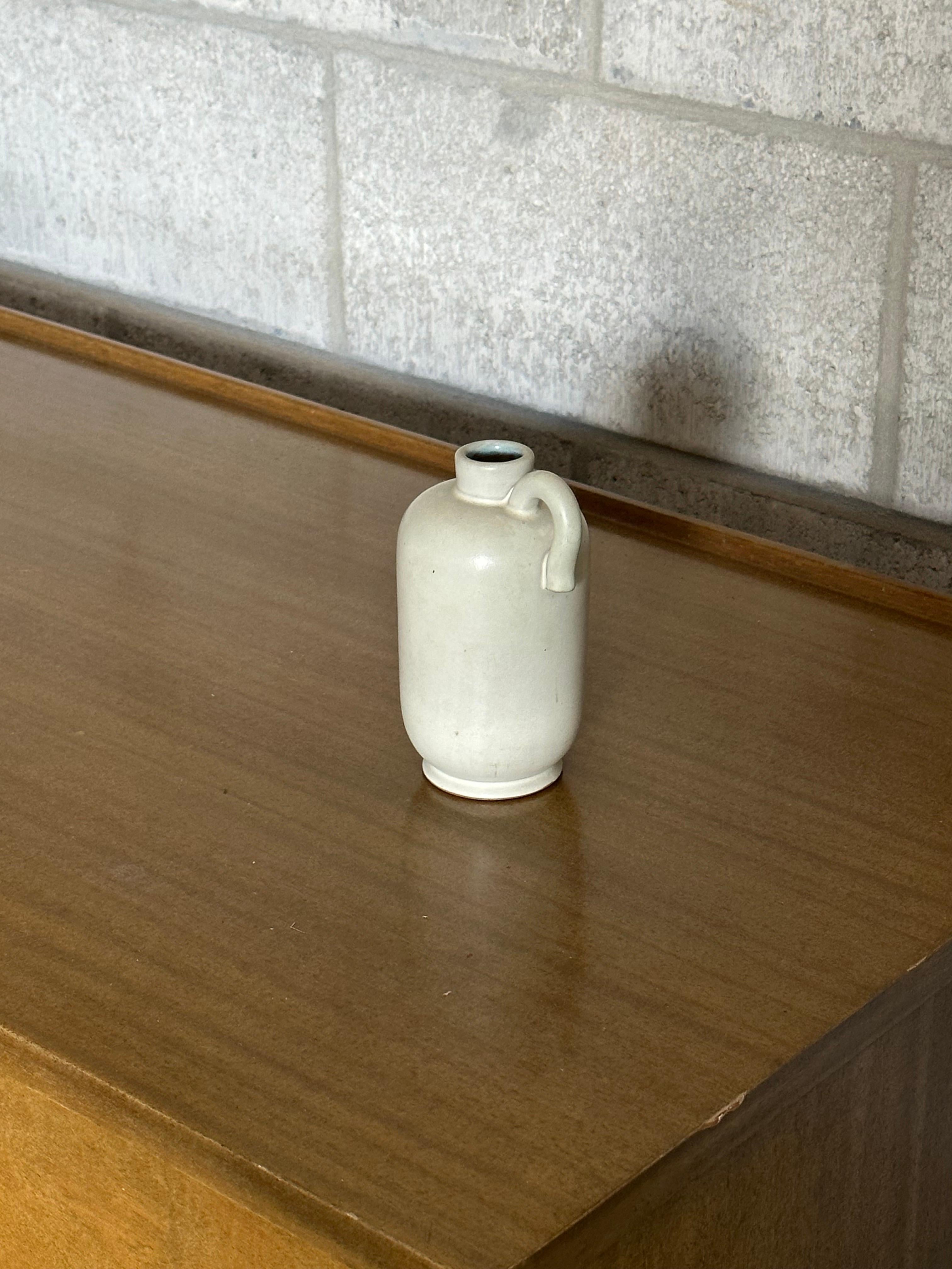 Vaso brocca svedese del 1950, Mid Century Modern In condizioni buone in vendita a St.Petersburg, FL