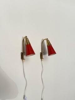 Paire de lampes murales modernistes suédoises des années 1950 par Upsala Armaturfabrik