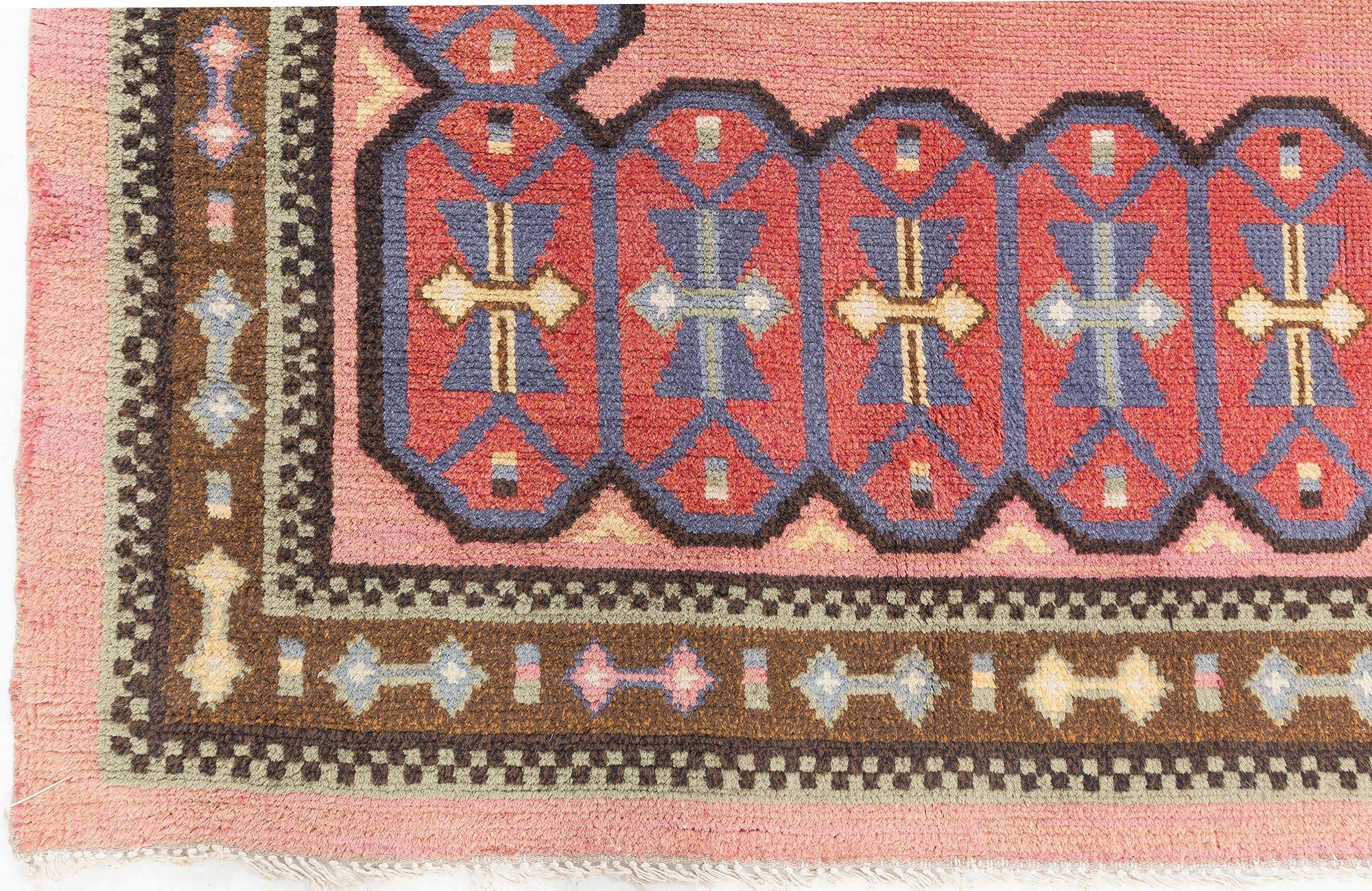 Noué à la main Tapis suédois à poils Doris Leslie Blau des années 1950 en vente