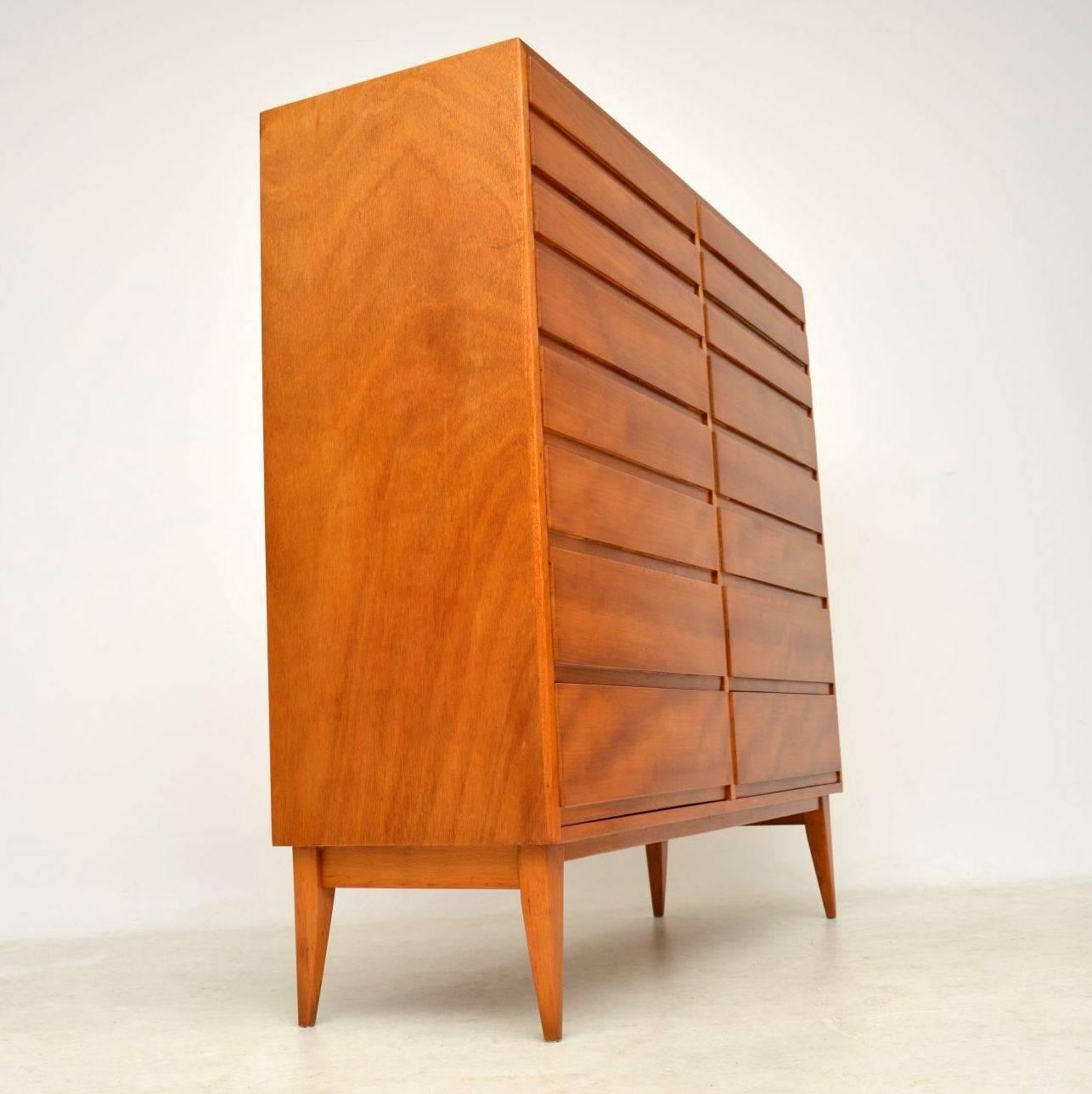 1950s Swedish Satin Wood Chest of Drawers In Excellent Condition In London, GB