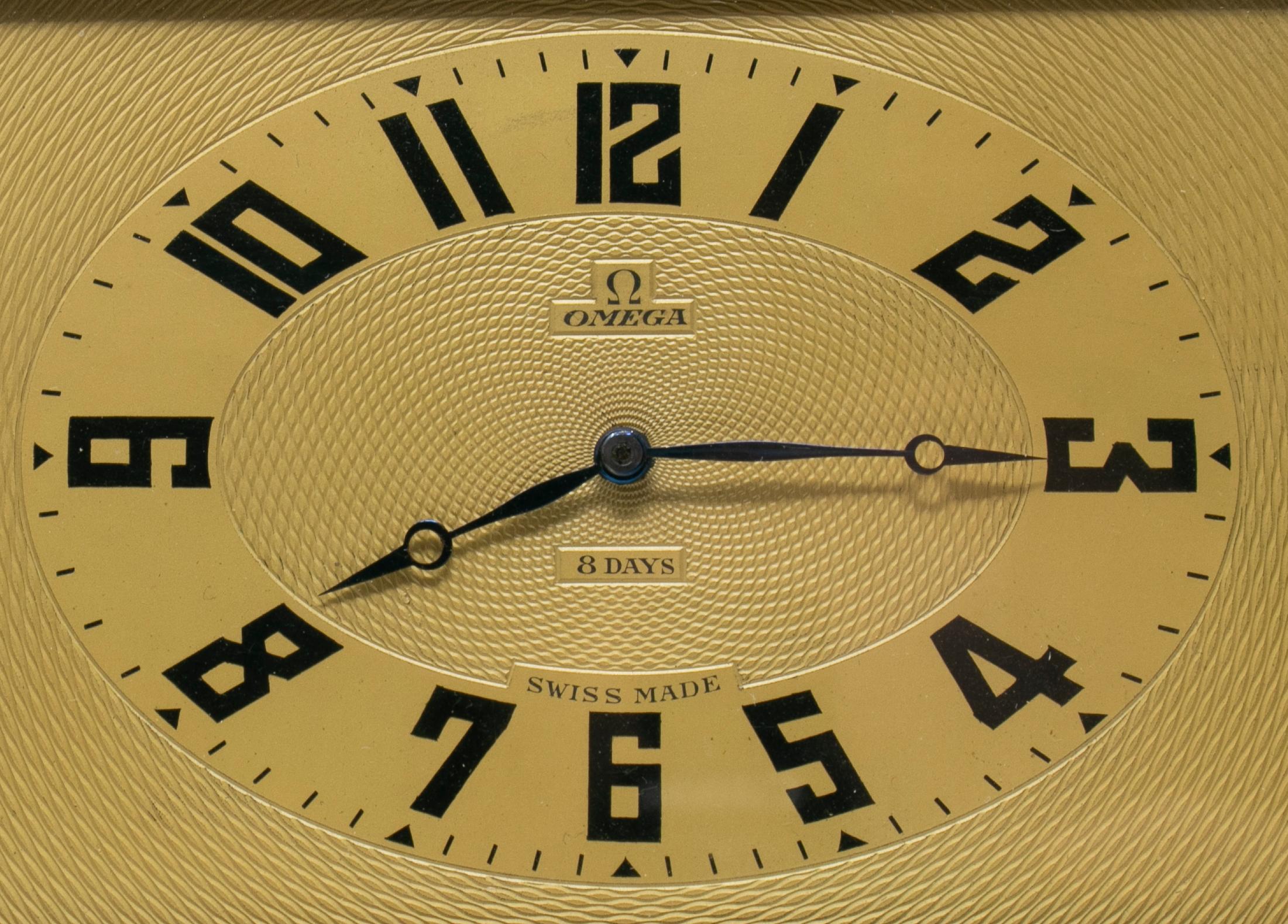 1950s Swiss Omega Square Table Clock en vente 3