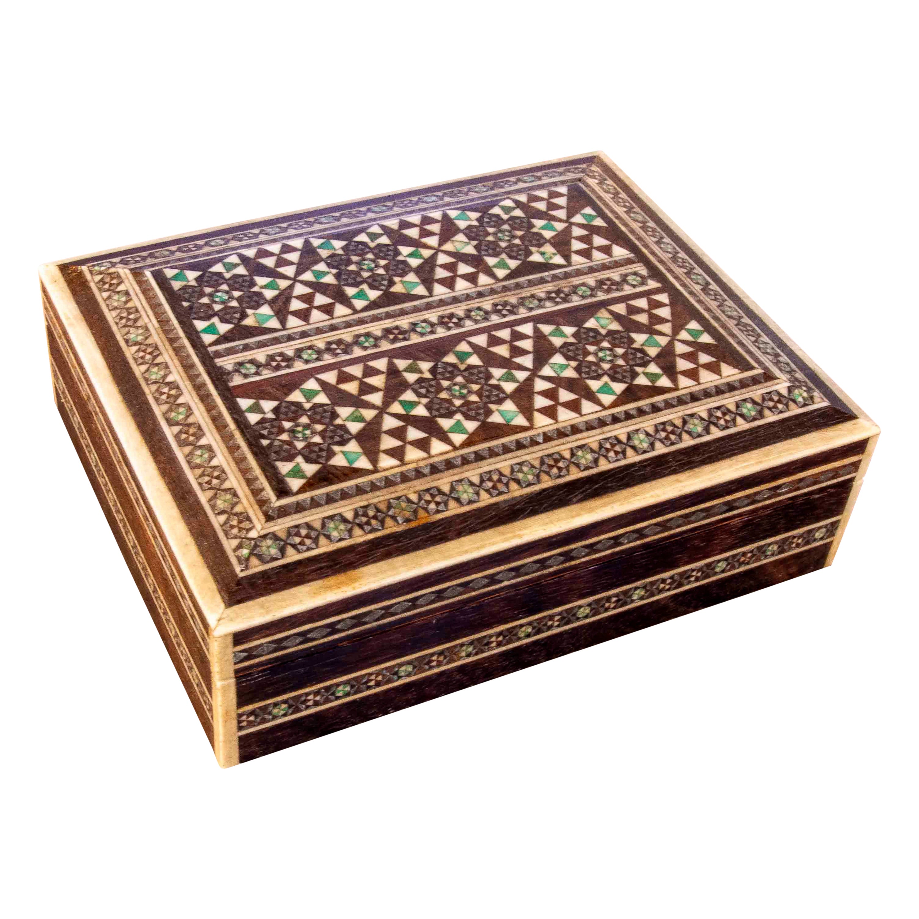 1950s Syrian Marquetry Box with Geometric Motifs For Sale