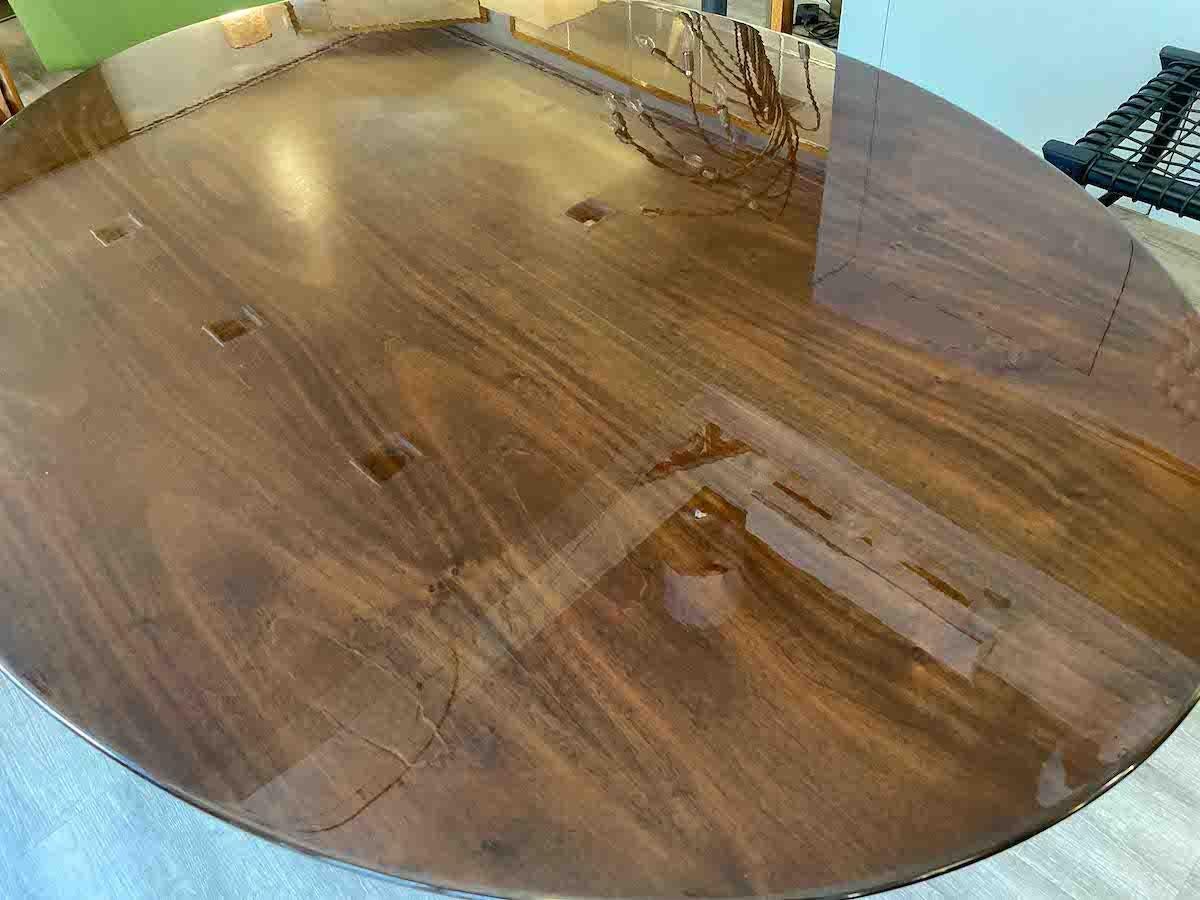 Milieu du XXe siècle Années 1950 T3 par Luigi Caccia Dominioni Table en bois et laiton  en vente