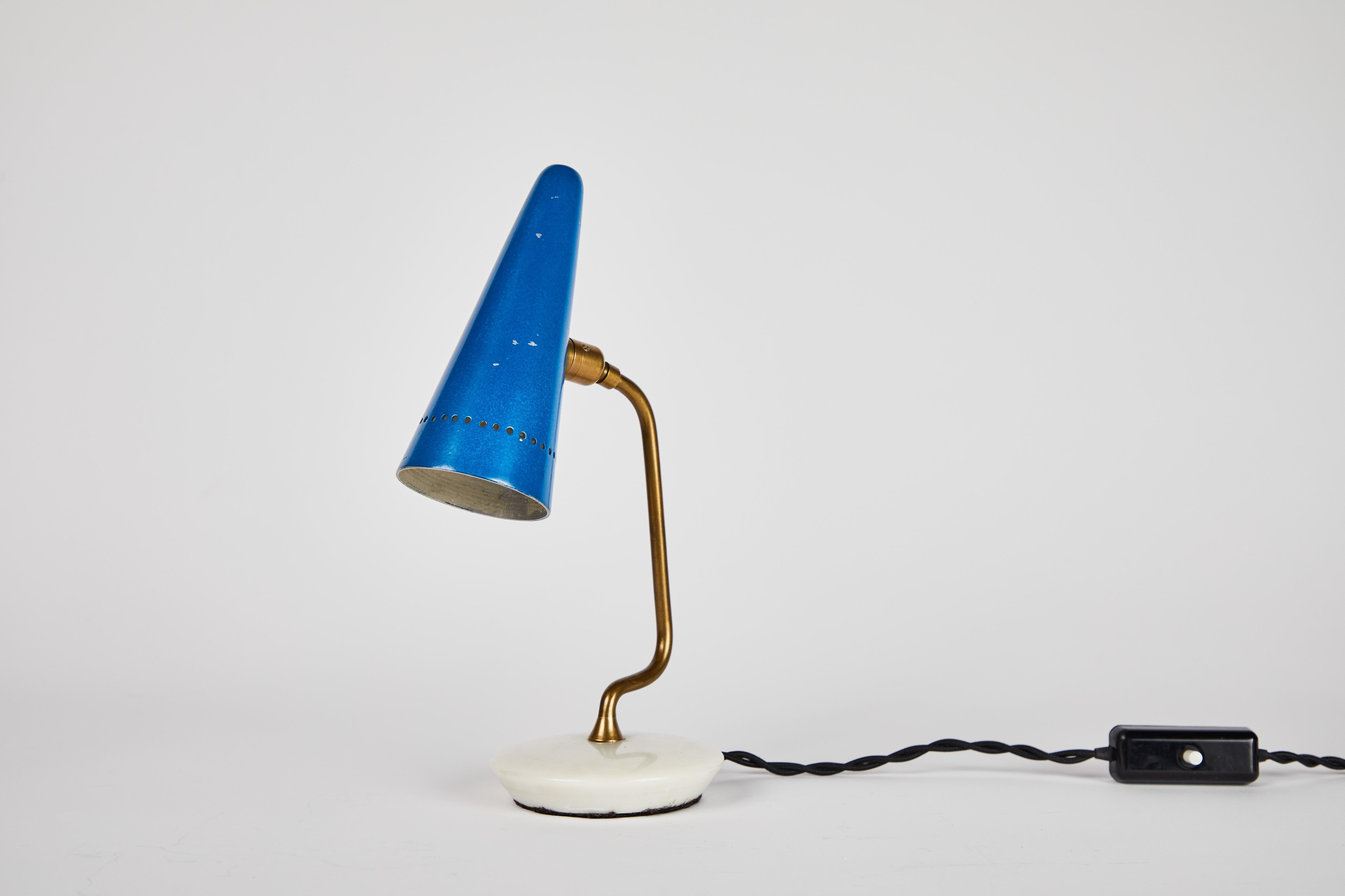 Brass 1950s Table Lamp Attributed to Gino Sarfatti for Arteluce