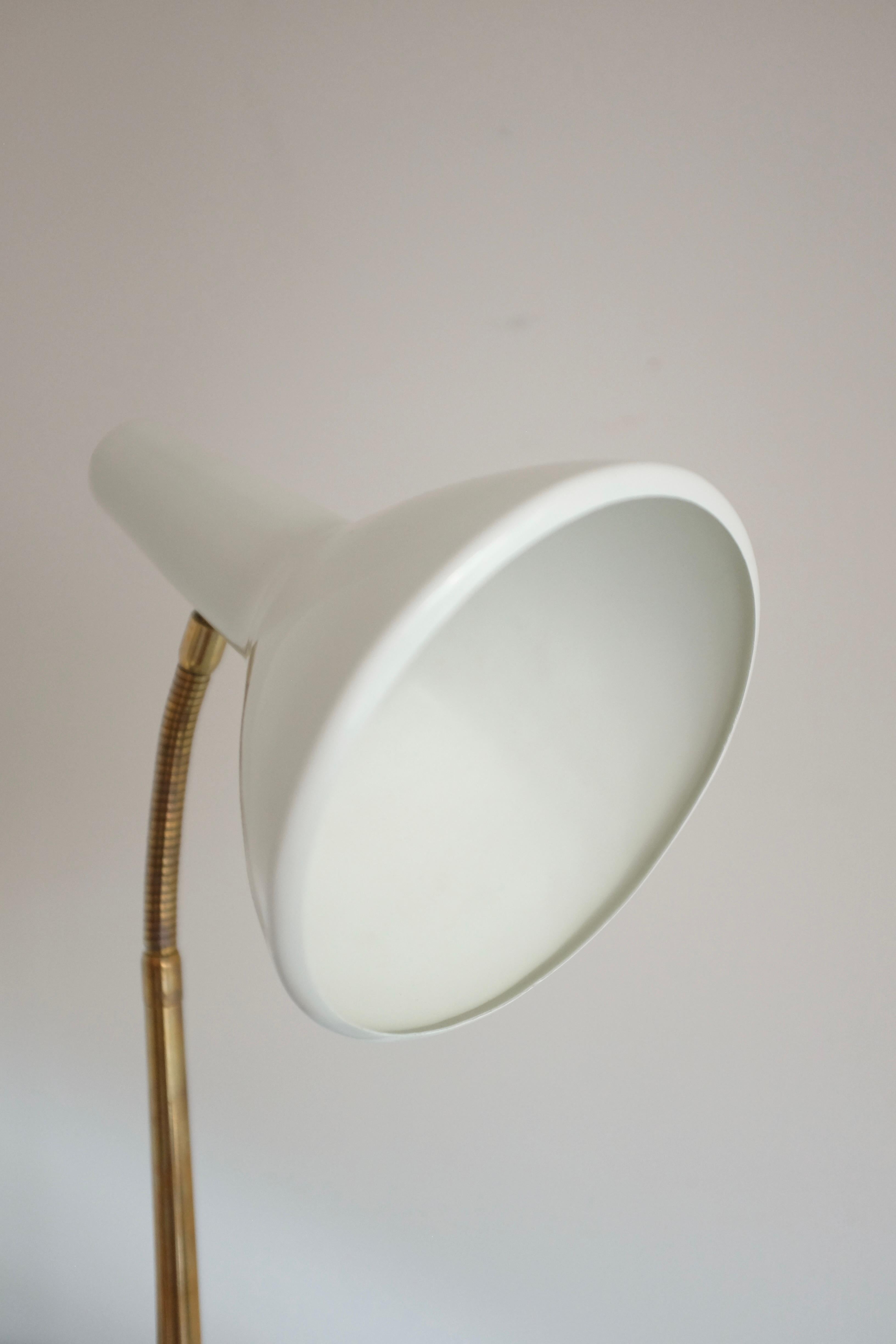 1950s Table Lamp by Harald Notini, Böhlmarks In Good Condition For Sale In New York, NY