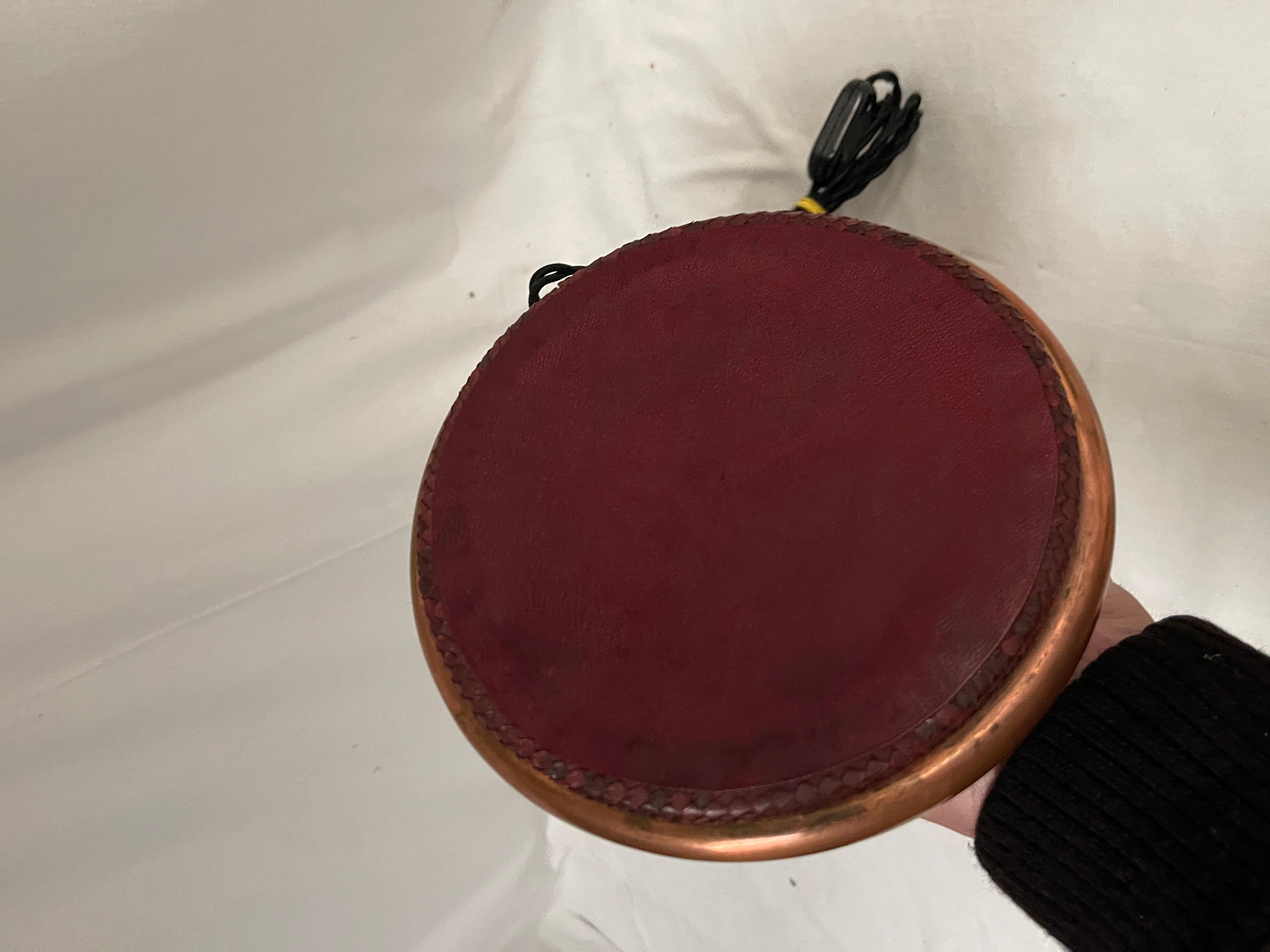 1950's table lamp covered with python skin attributed to Hermès For Sale 2