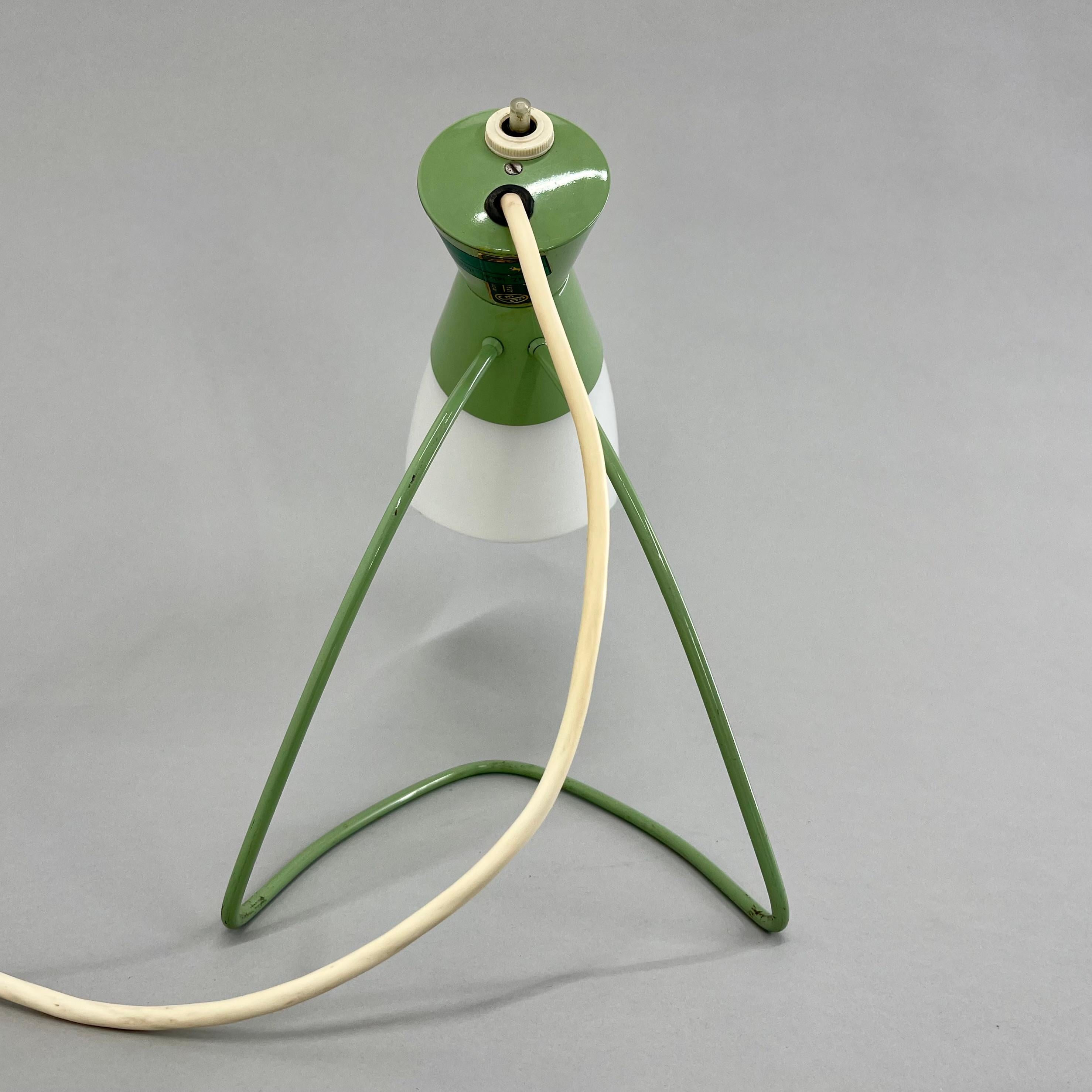 Lampe de bureau des années 1950, modèle 1621, conçue par Josef Hurka pour Napako Bon état - En vente à Praha, CZ