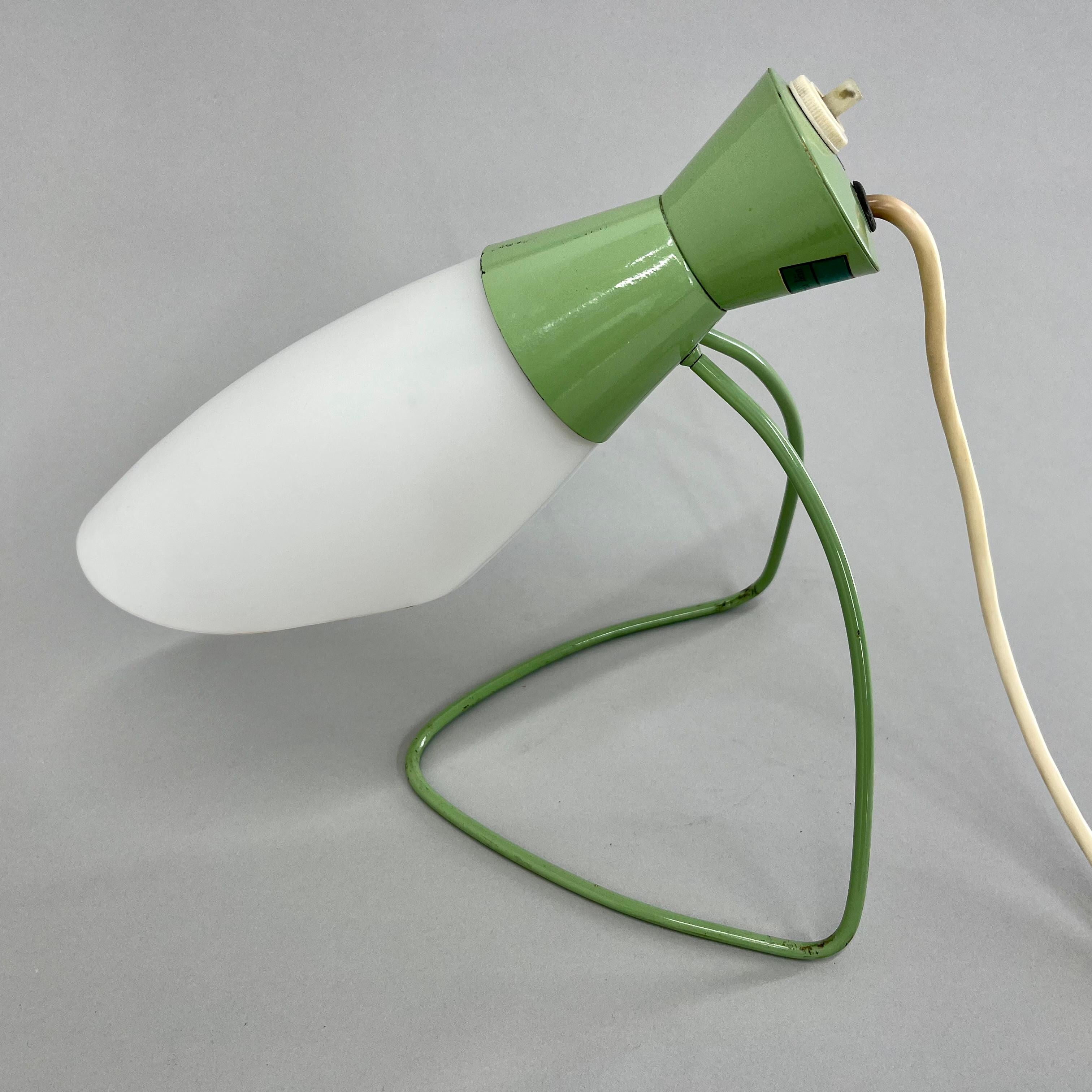 Métal Lampe de bureau des années 1950, modèle 1621, conçue par Josef Hurka pour Napako en vente