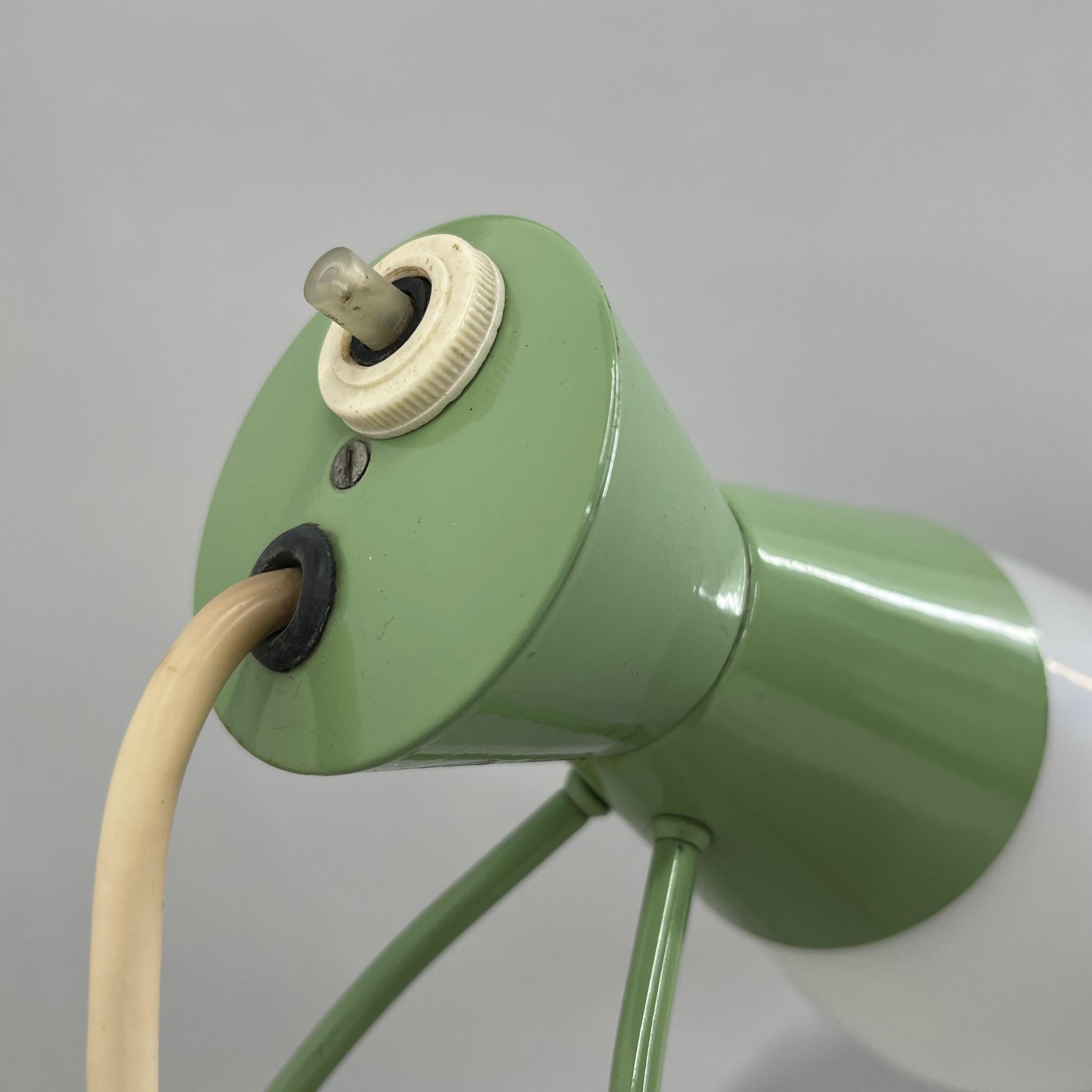 Lampe de bureau des années 1950, modèle 1621, conçue par Josef Hurka pour Napako en vente 2