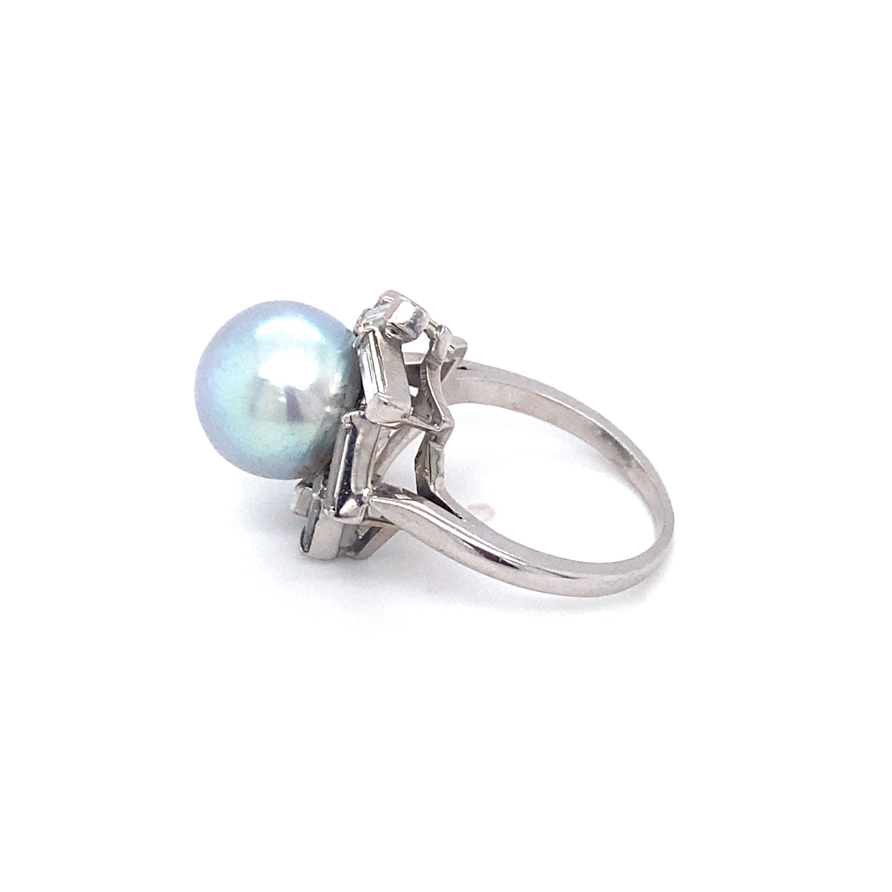 Women's 1950s Tahitian Pearl and Diamond Ring in Platinum For Sale