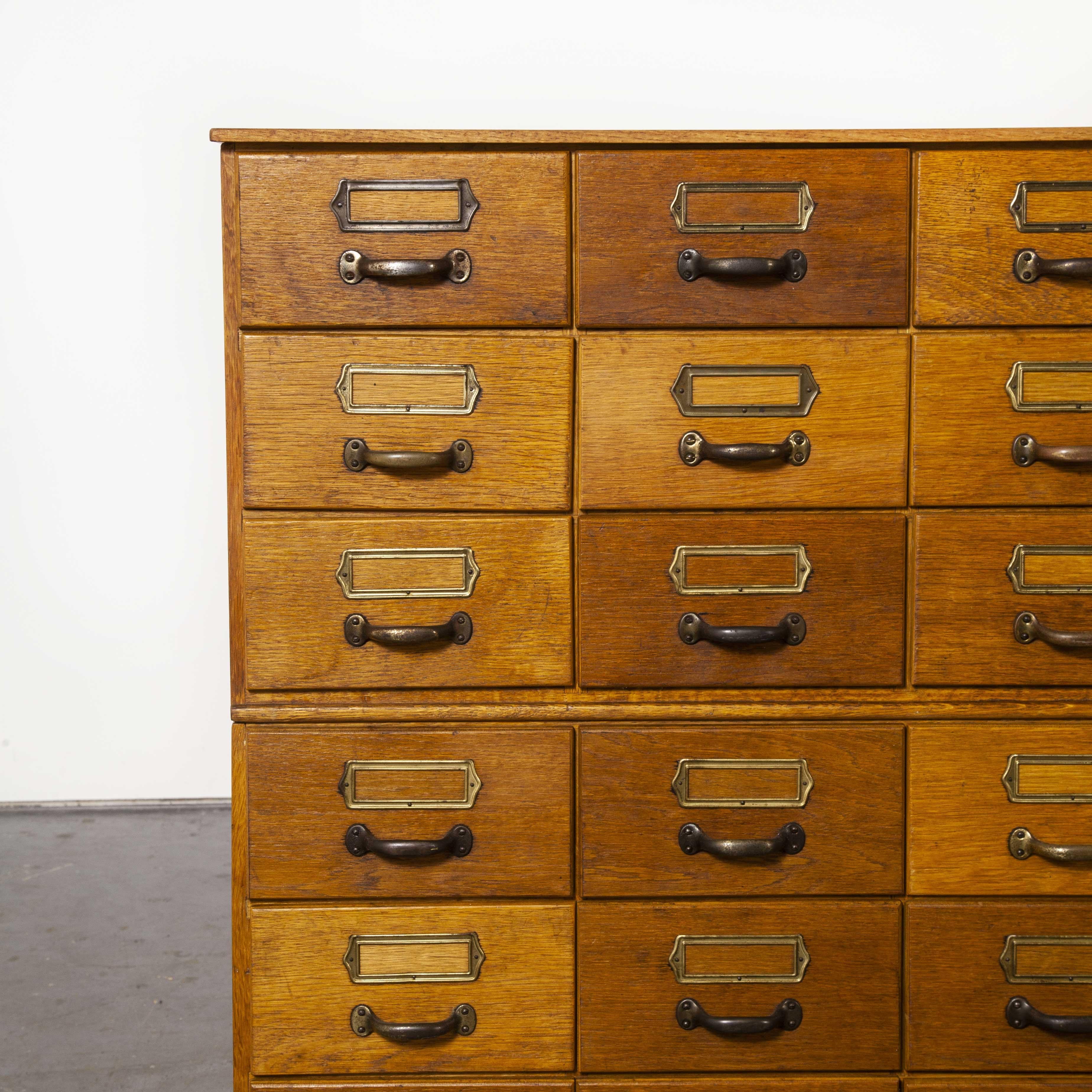 multiple drawers