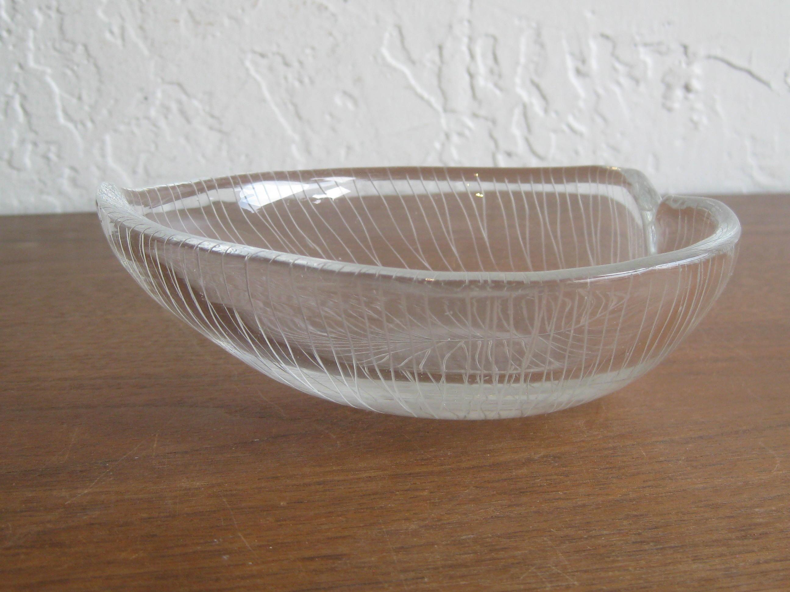 1950s Tapio Wirkkala for Iittala Finnish Studio Art Glass Figural Leaf Bowl Dish 3