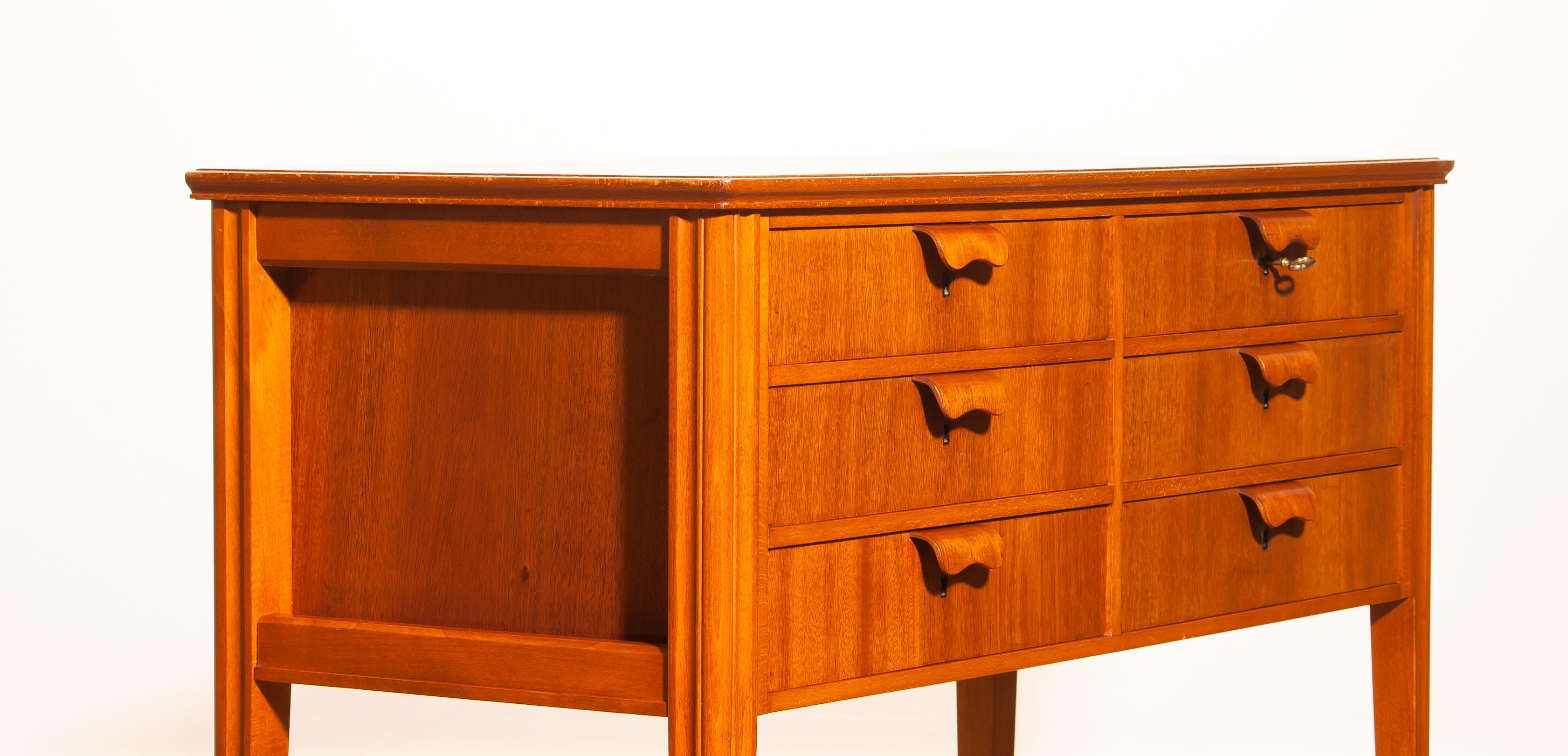 1950s, Teak and Beech Chest of Drawers by Ferdinand Lundquist (Mahagoni)