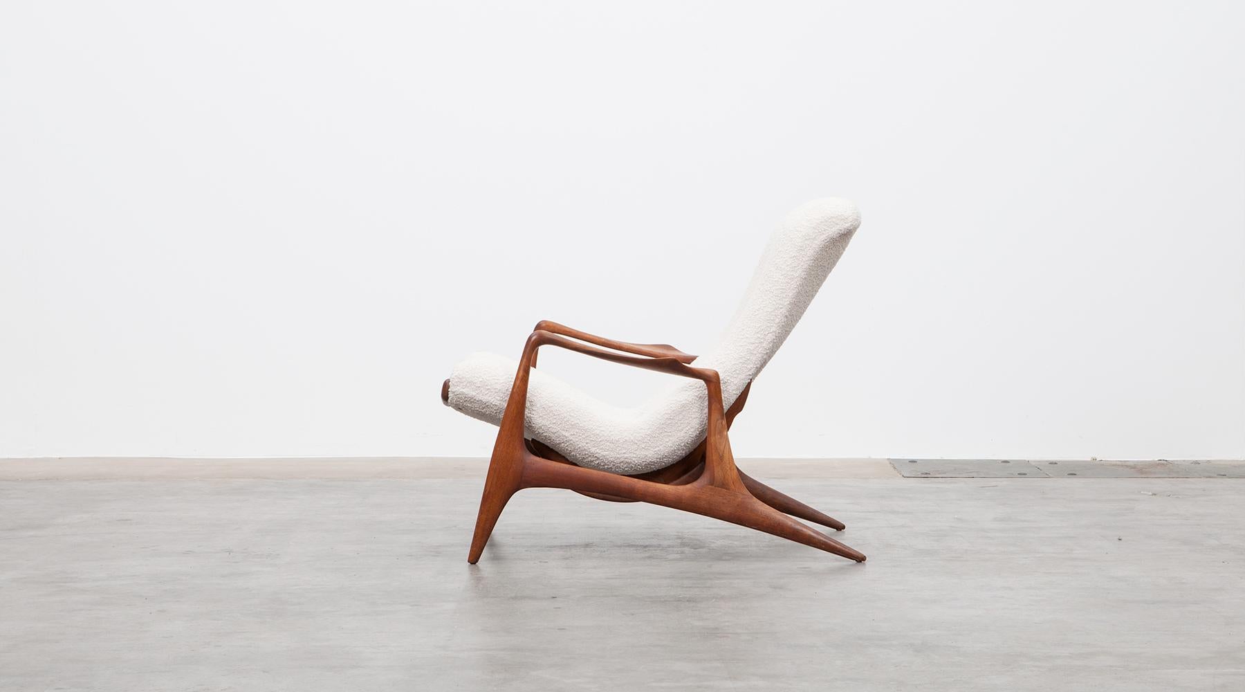 1950s Teak and White Upholstery Lounge Chair by Vladimir Kagan 4