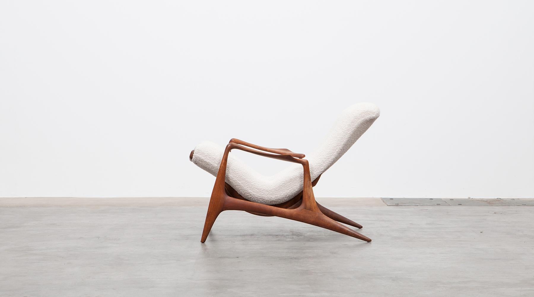 1950s Teak and White Upholstery Lounge Chair by Vladimir Kagan 5