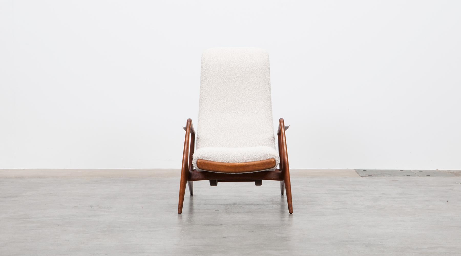 1950s Teak and White Upholstery Lounge Chair by Vladimir Kagan 2