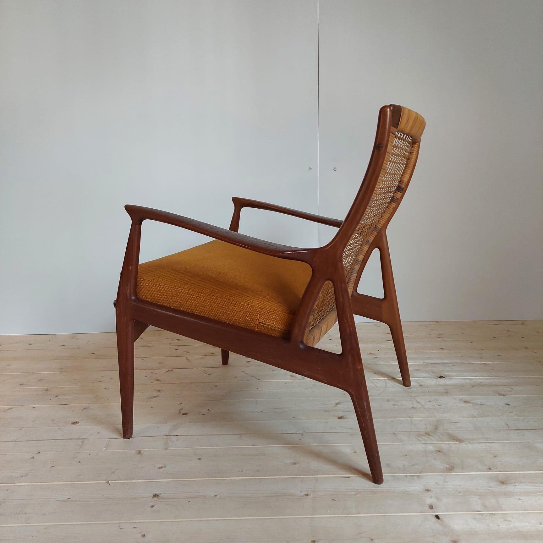 Danish 1950s Teak armchair by Erik Andersen and Palle Pedersen for Horsnaes Møbler in vendita