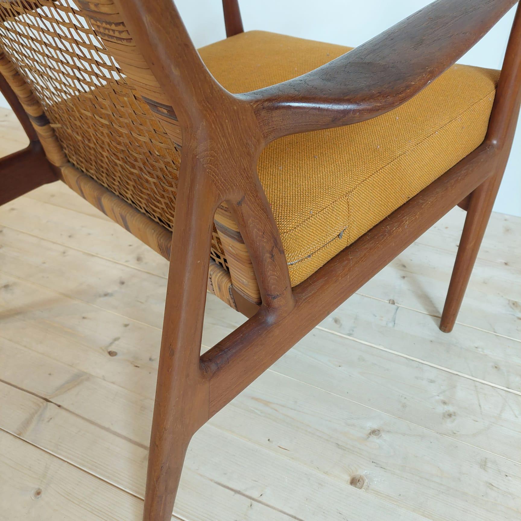 Tessuto 1950s Teak armchair by Erik Andersen and Palle Pedersen for Horsnaes Møbler in vendita