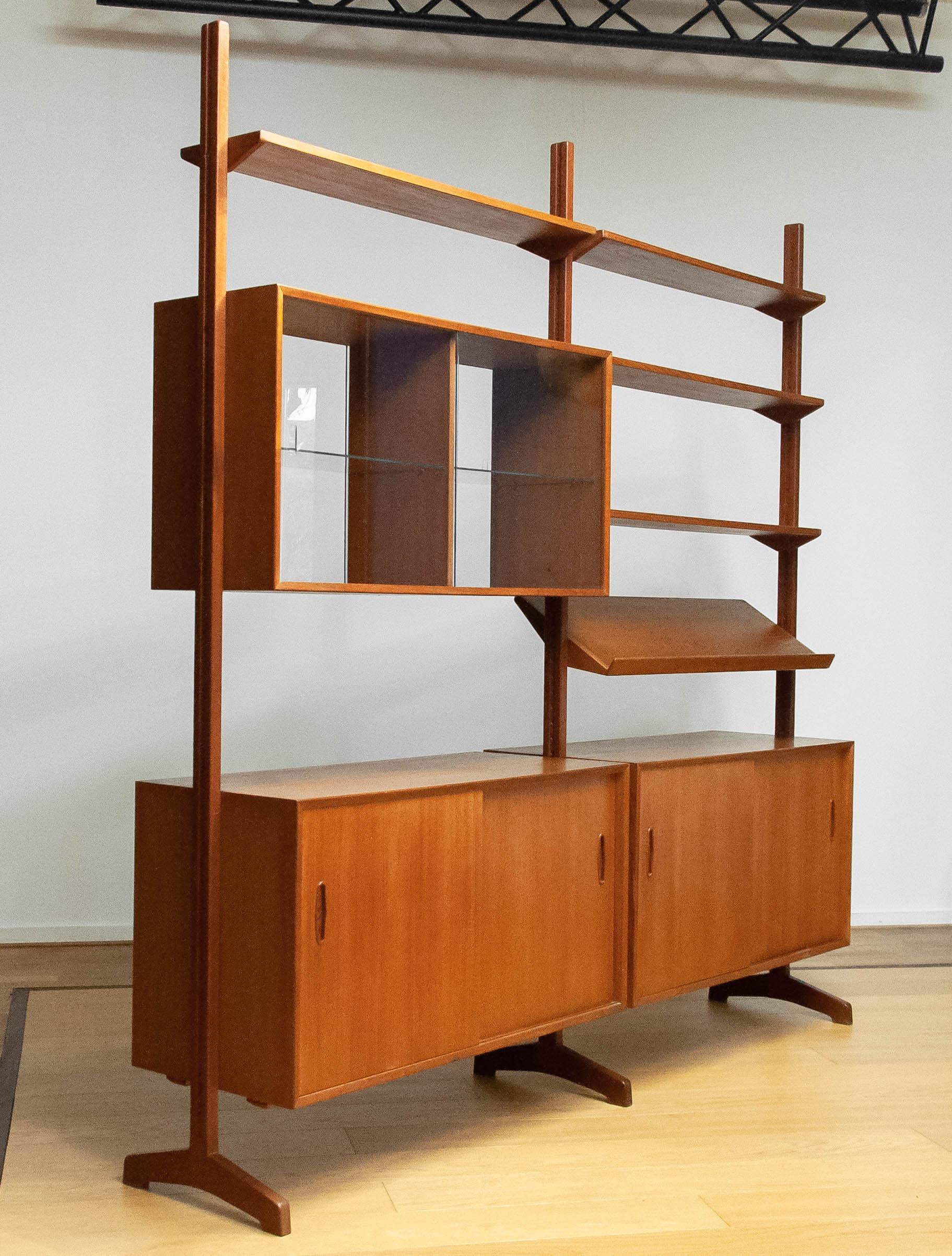 Scandinavian Modern 1950s Teak Bookcase Shelf Cabinet / Room divider By Nils Jonsson For Troeds. For Sale