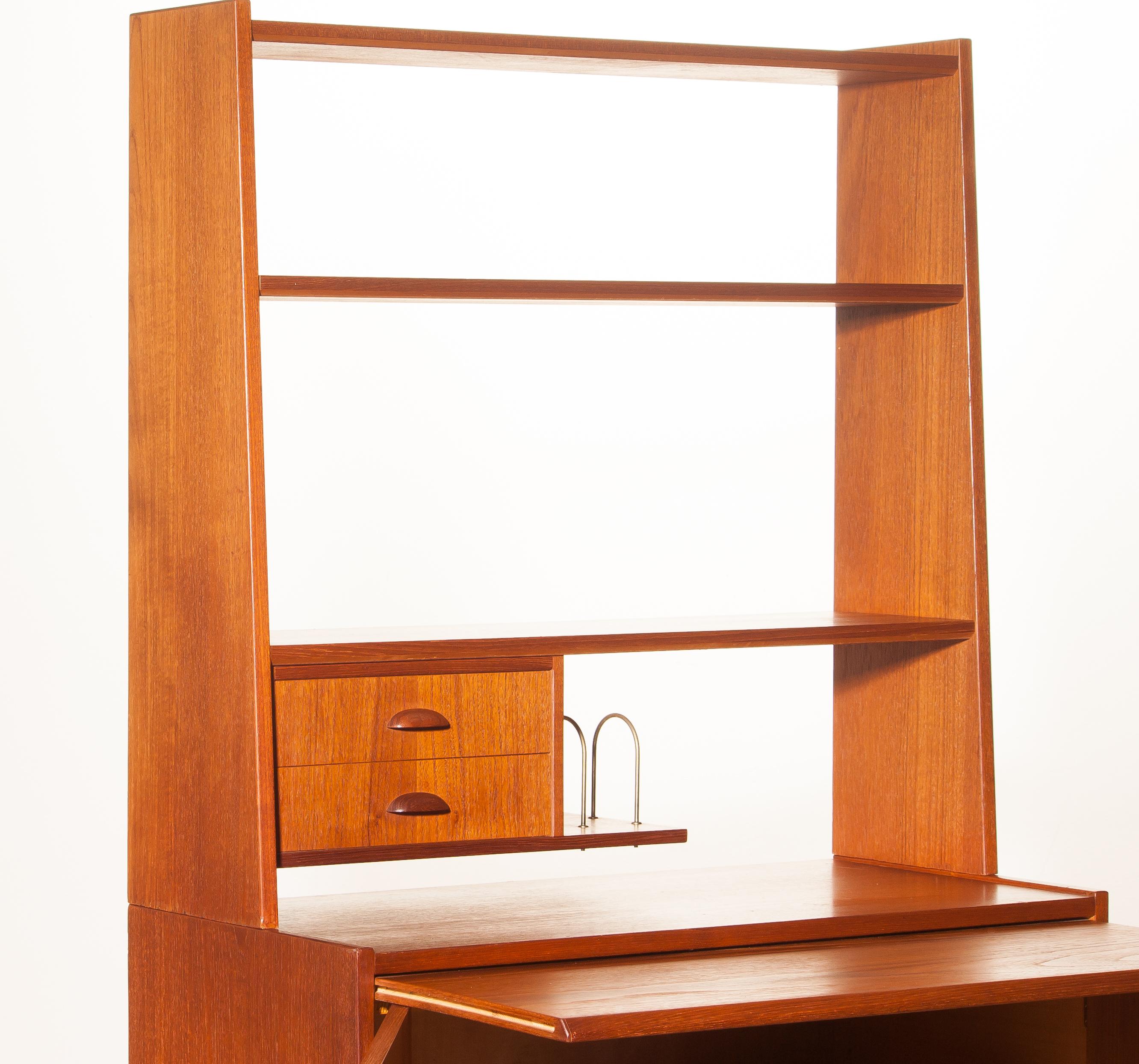1950s Teak Bookshelves Secretaire Cabinet by Hovmantorp 5