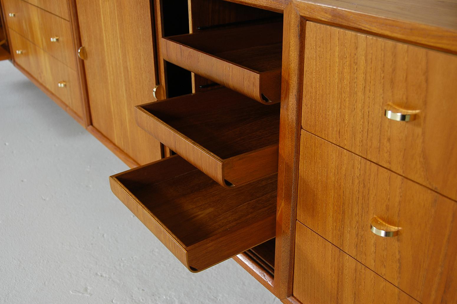 1950s Teak Danish Royal Modular Shelving System Wall Unit by Poul Cadovius 1