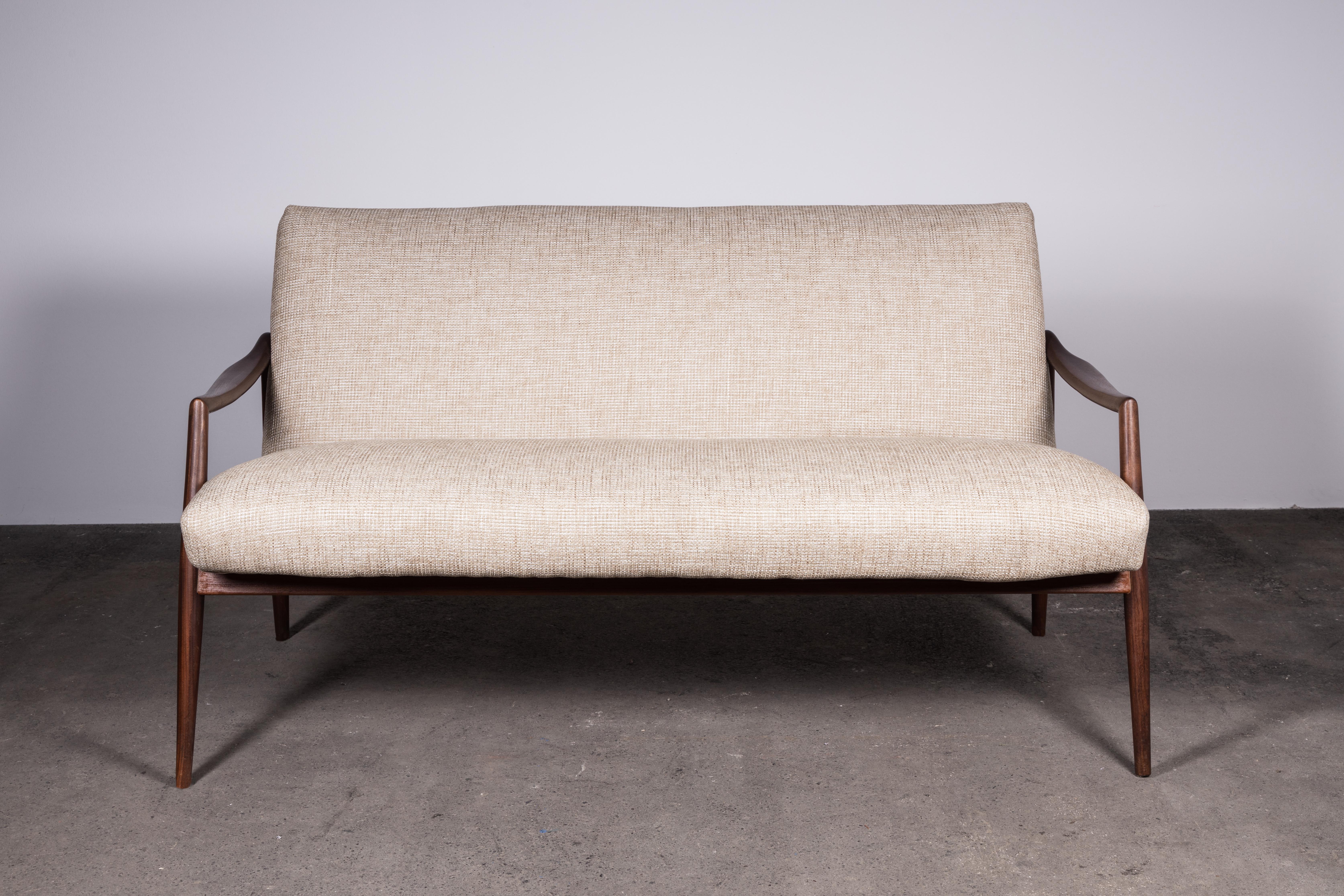 coco chanel atelier couch