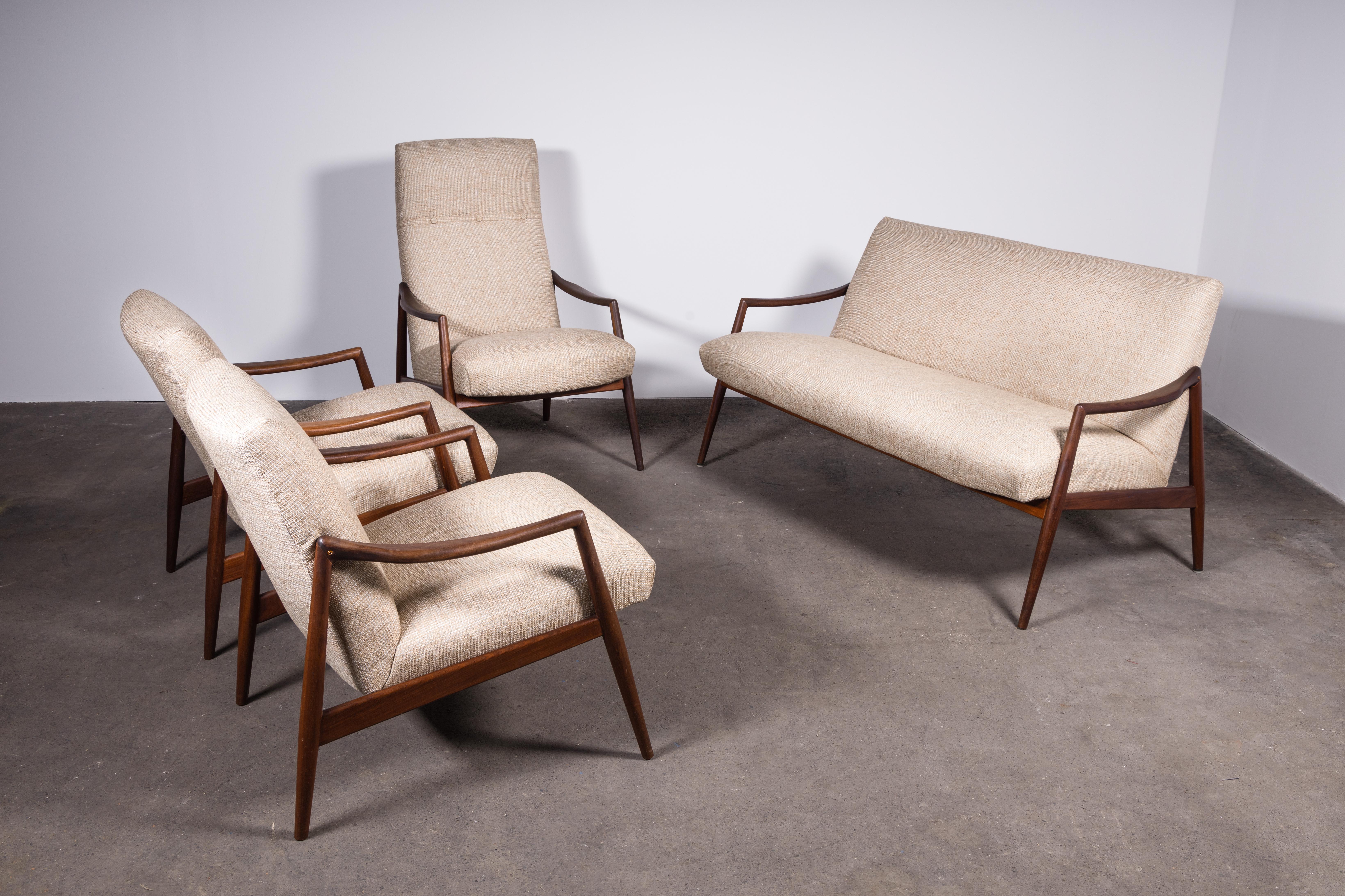 1950s Teak Loveseat Sofa by Lohmeyer Upholstered à la Coco Chanel 1