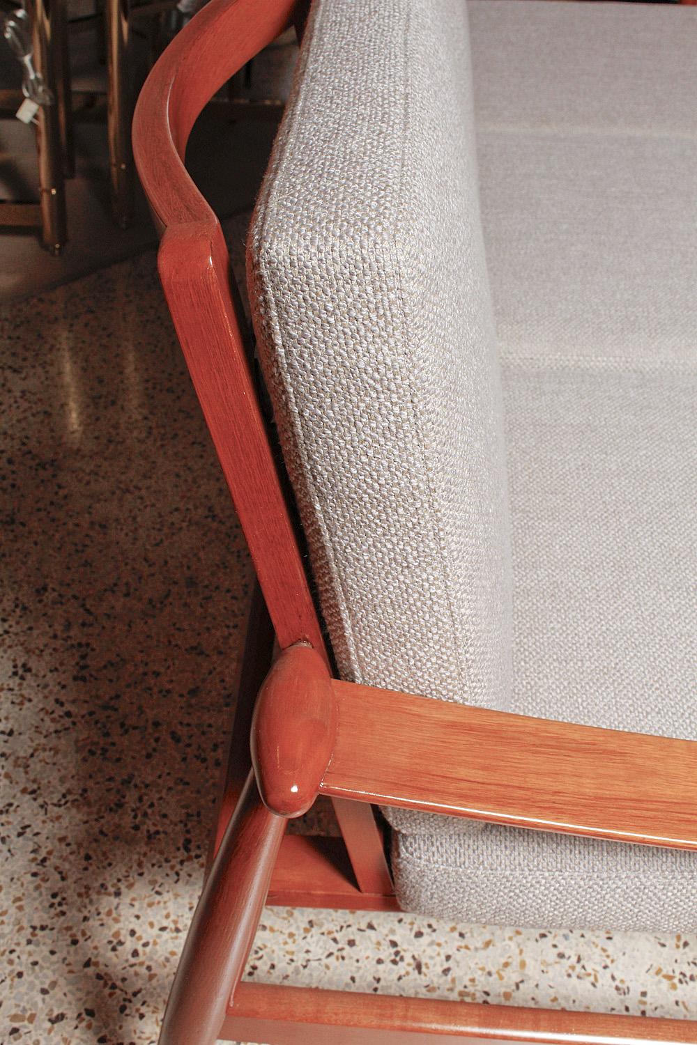 Upholstery 1950s Teak 