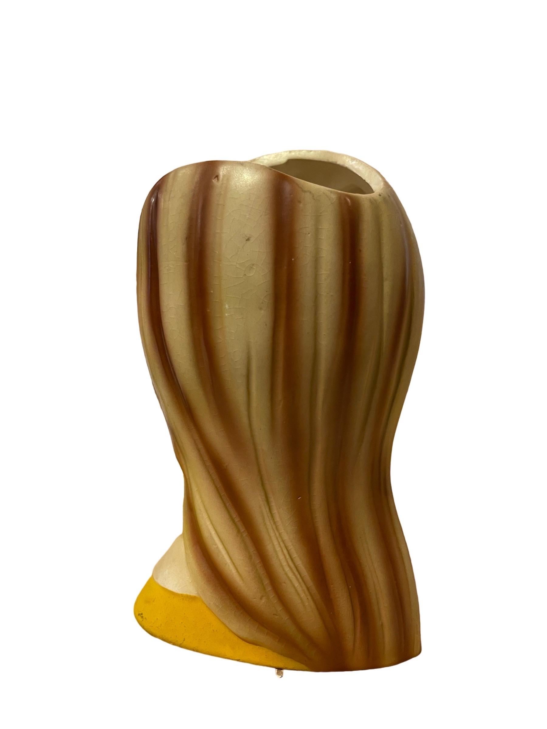 1950s Teen Head Vase with Yellow Bow In Good Condition For Sale In Greenport, NY