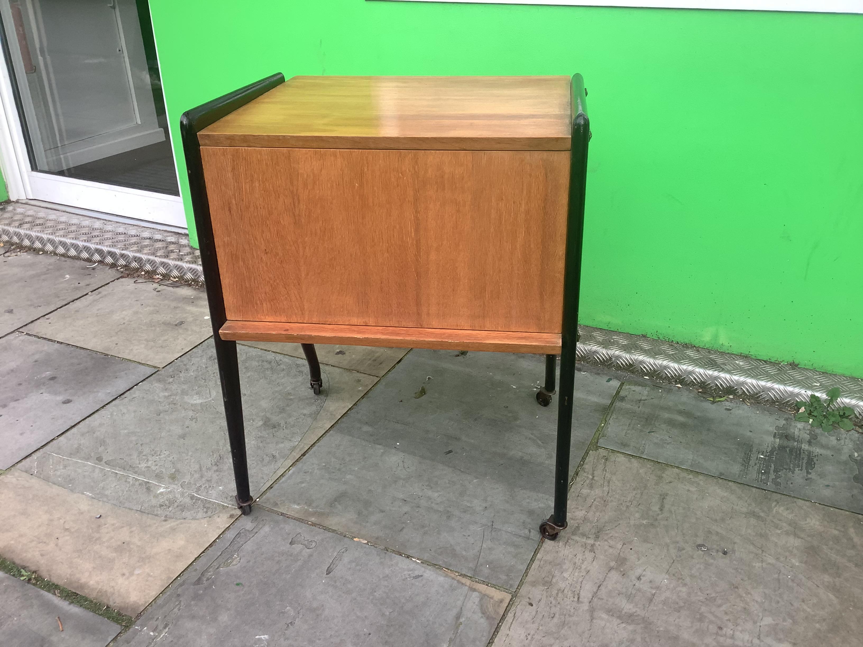 1950s Television table/desk from Televise In Good Condition For Sale In London, Lambeth