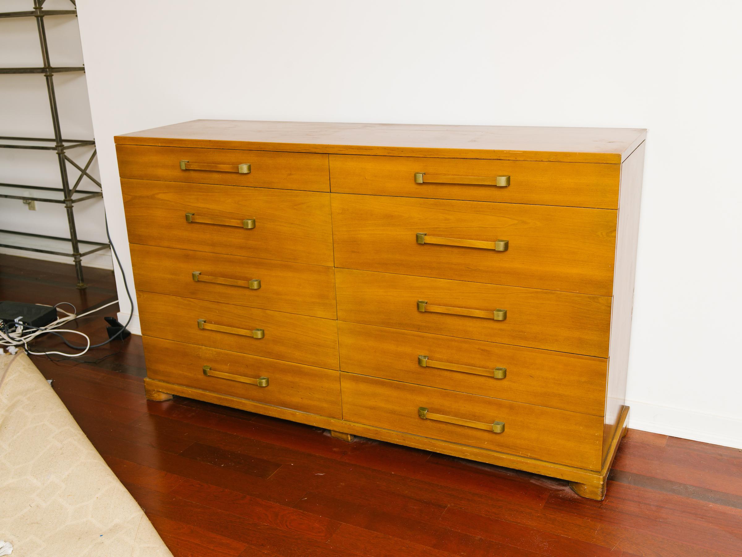 1950s Ten-Drawer Bachelors Chest In Fair Condition In Tarrytown, NY