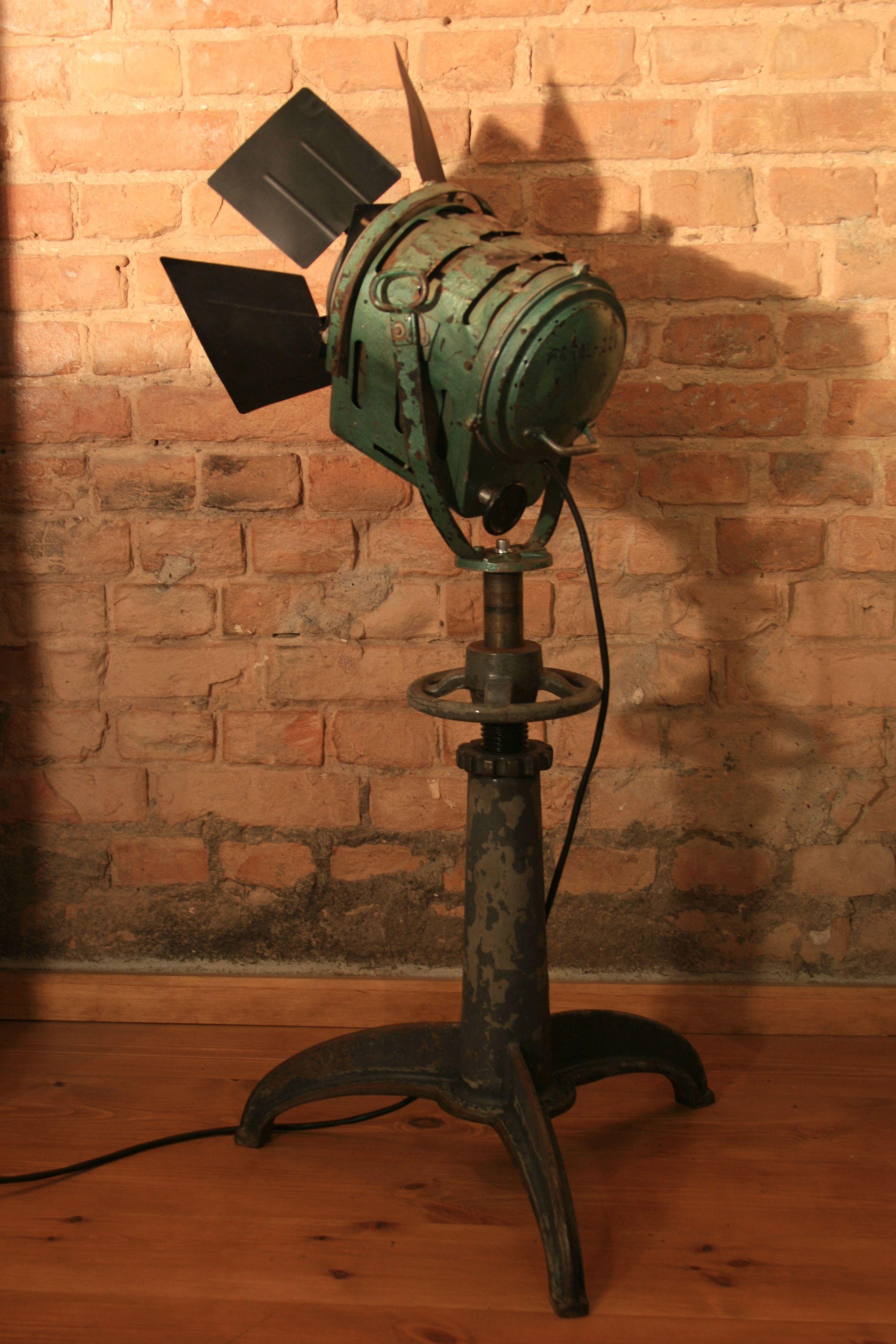 1950s Theater and Film Spotlight Model 150 For Sale 9