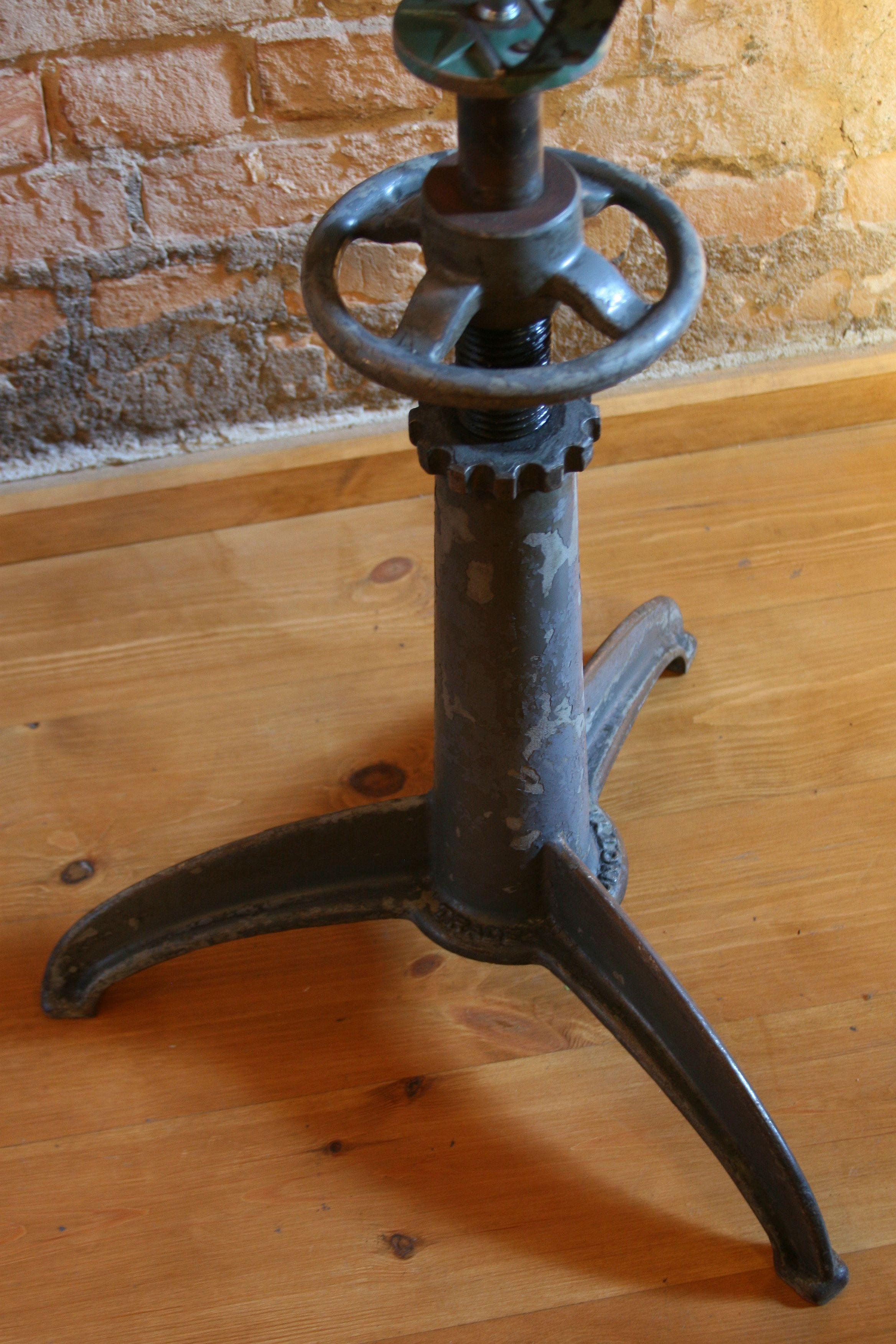 Steel 1950s Theater and Film Spotlight Model 150 For Sale