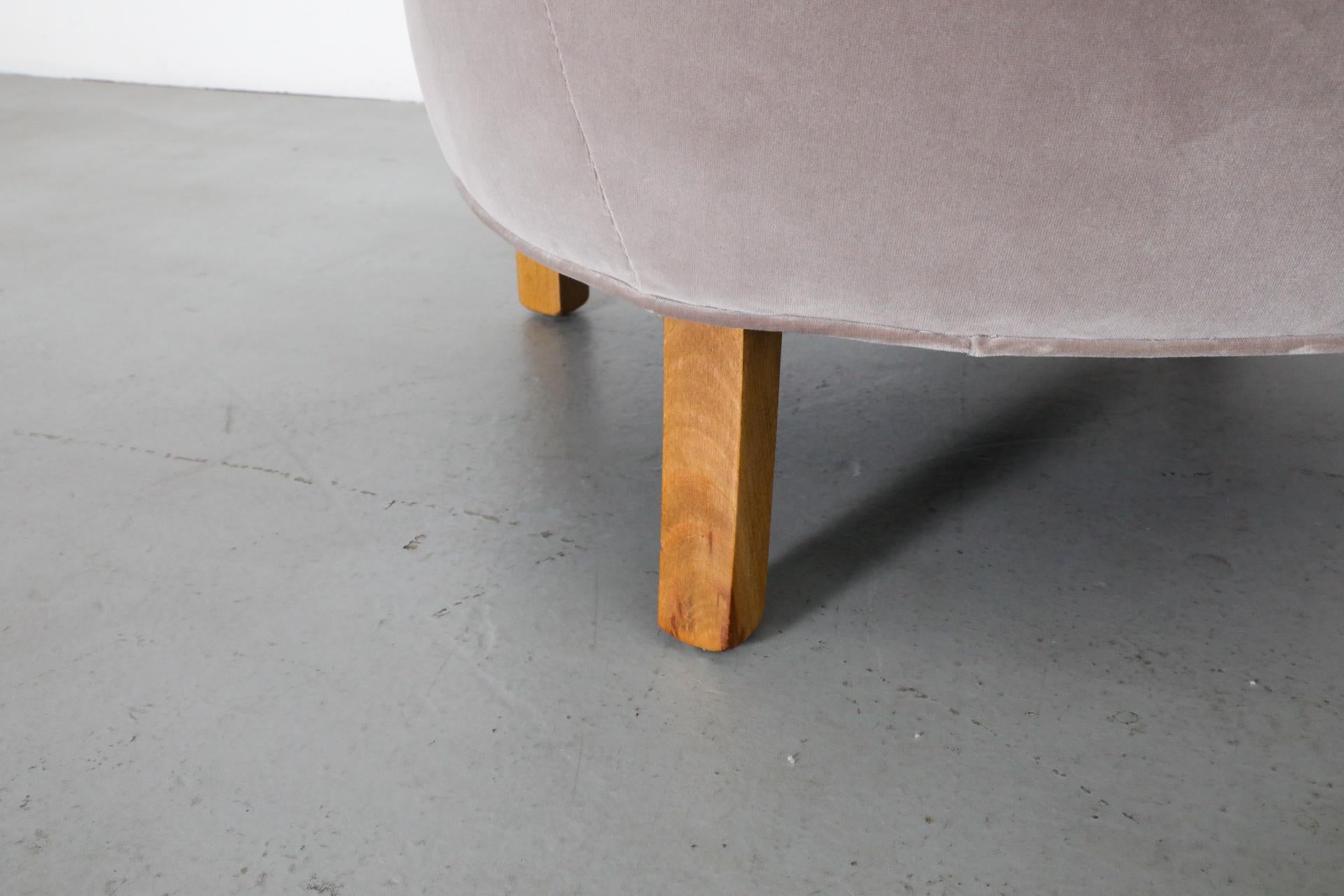 1950s Theo Ruth Lounge Chair for Artifort in Taupe Upholstery by Knoll For Sale 13