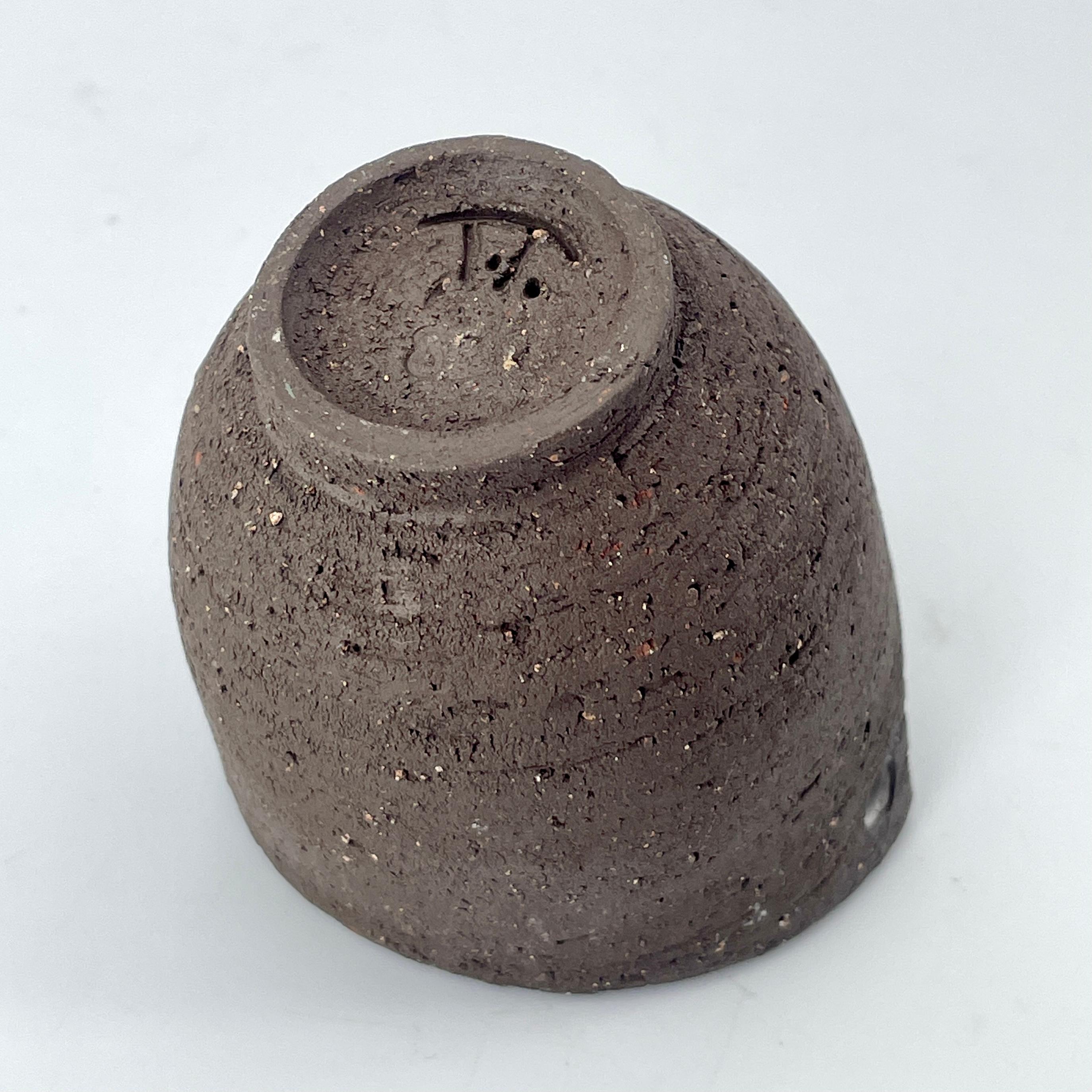 Thomas Toft Danish Studio Pottery Kleine Mid-Century-Modern-Salzbecher-Vase, 1950er Jahre im Zustand „Gut“ im Angebot in Hyattsville, MD