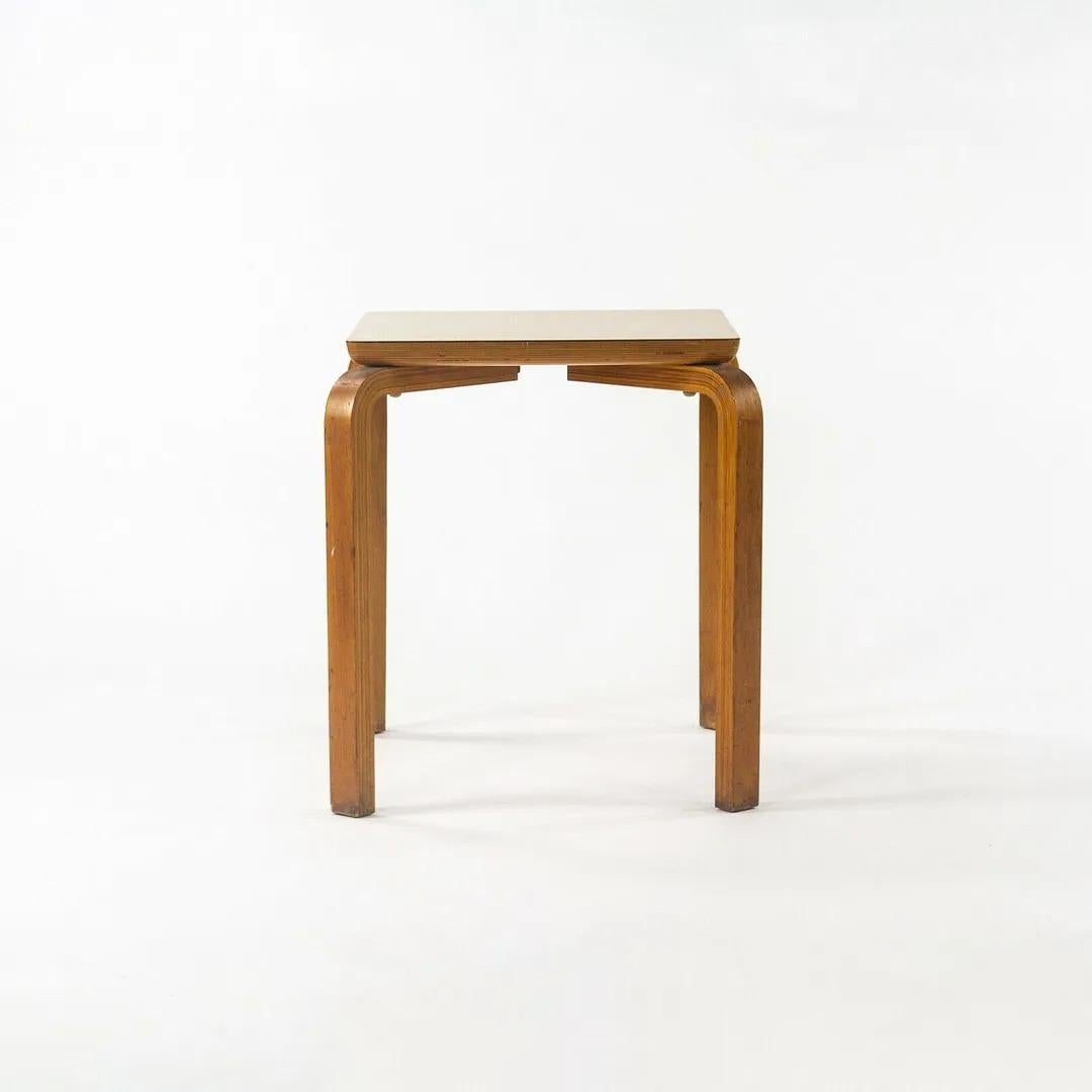 American 1950s Thonet Bent Birch Wood and Wood Grain Square Laminate Side / End Table For Sale