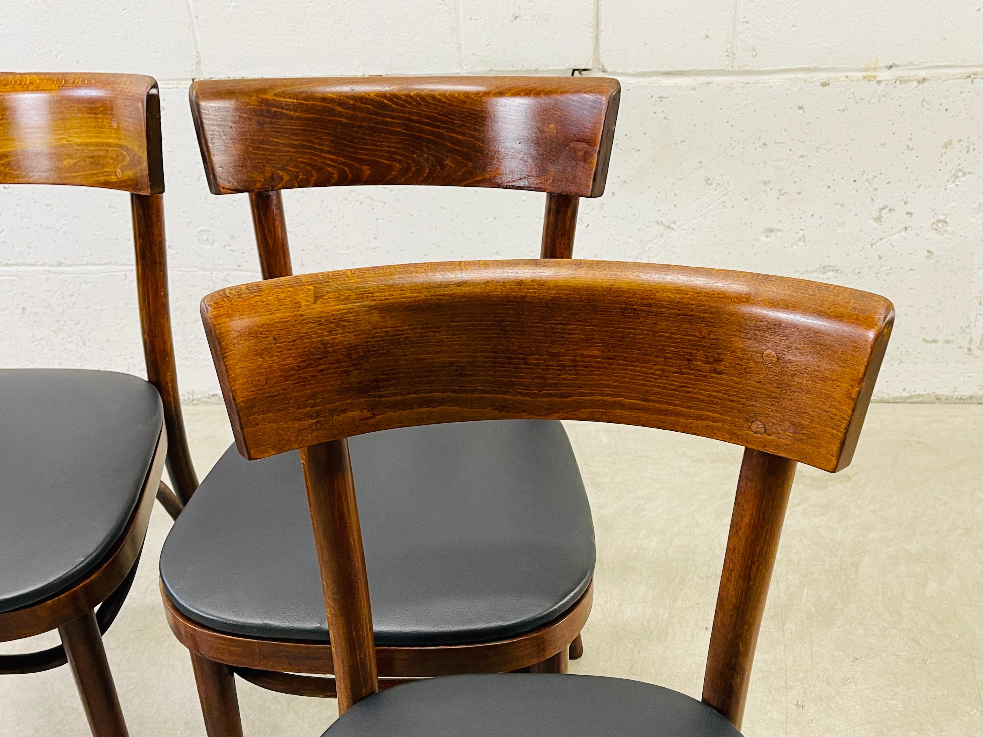 1950s Thonet Style Dining Chairs, Set of 4 In Good Condition For Sale In Amherst, NH
