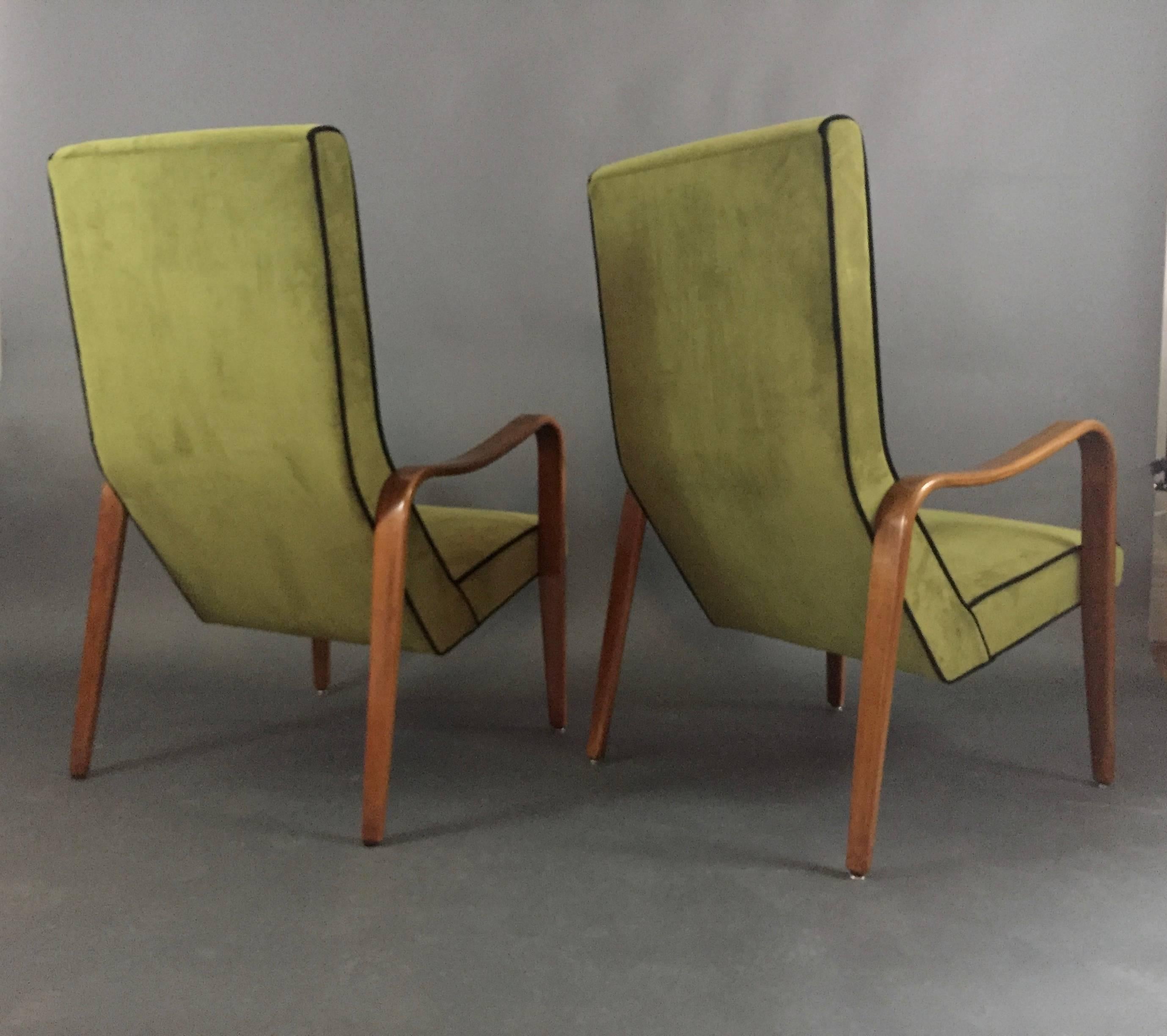 1950s Thonet USA Bentwood Lounge Chairs In Excellent Condition In Hudson, NY
