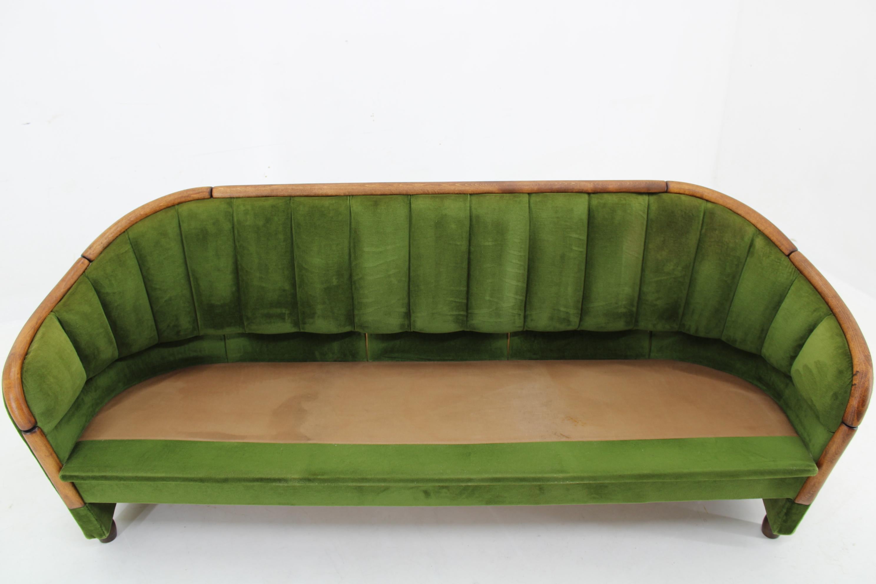 Dreisitzer-Sofa im Stil von Gio Ponti aus den 1950er Jahren, Tschechoslowakei 2