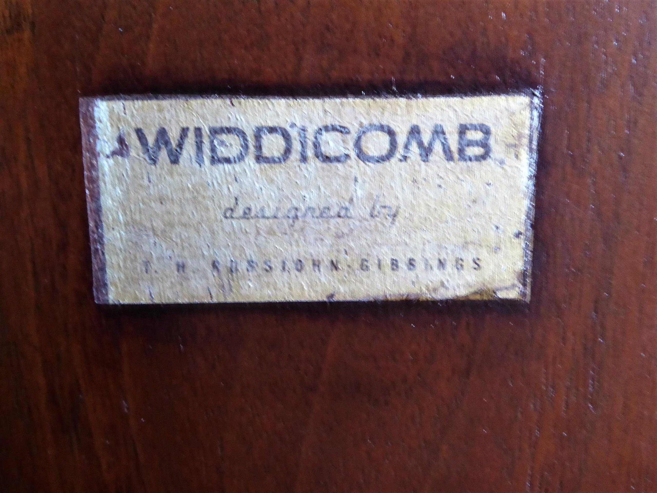 1950s Three-Tier Robsjohn Gibbings Walnut Side Table for Widdicomb 8
