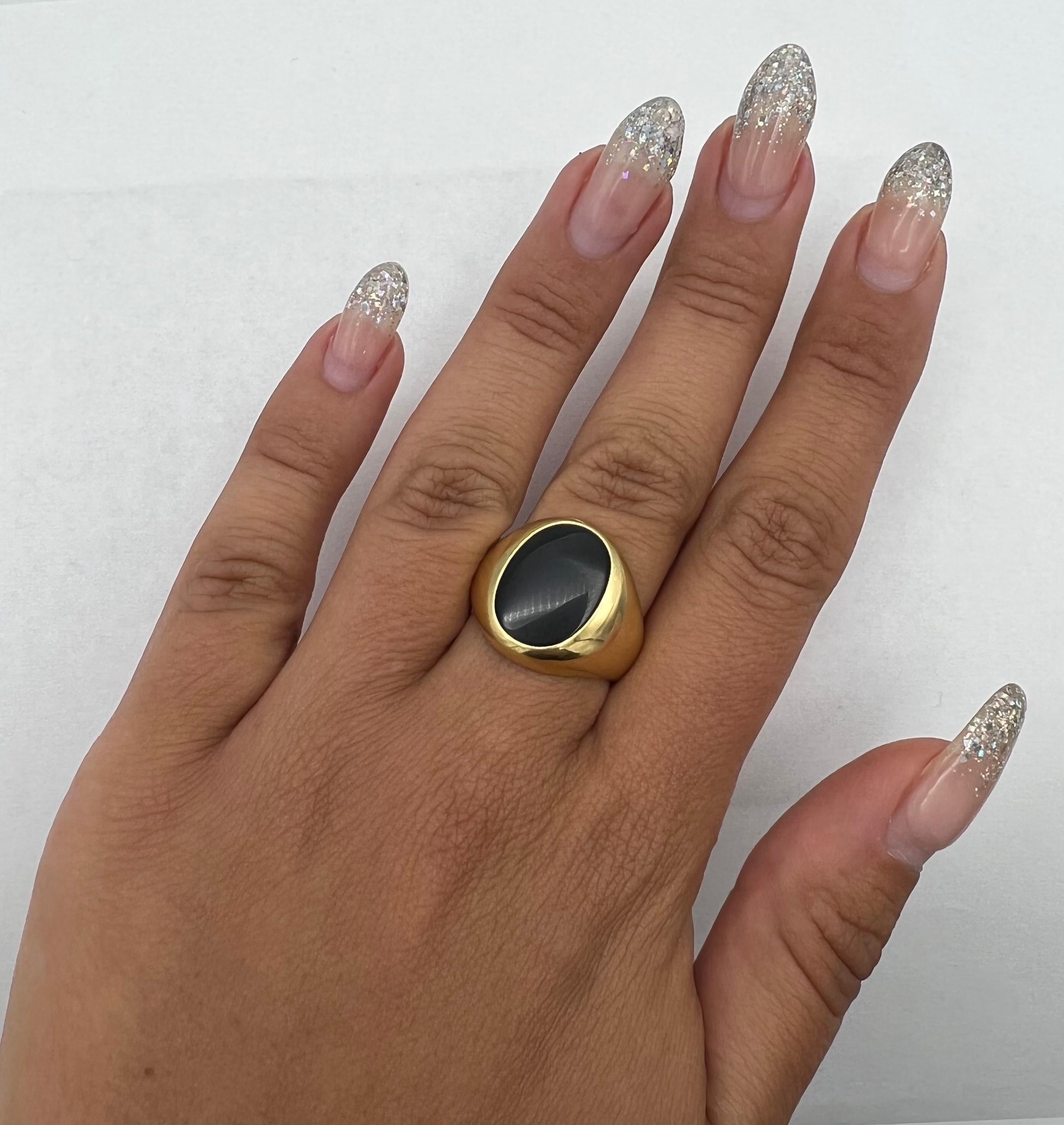 Women's or Men's 1950’s Tiffany & Co. 18K Gold & Onyx Signet Ring 
