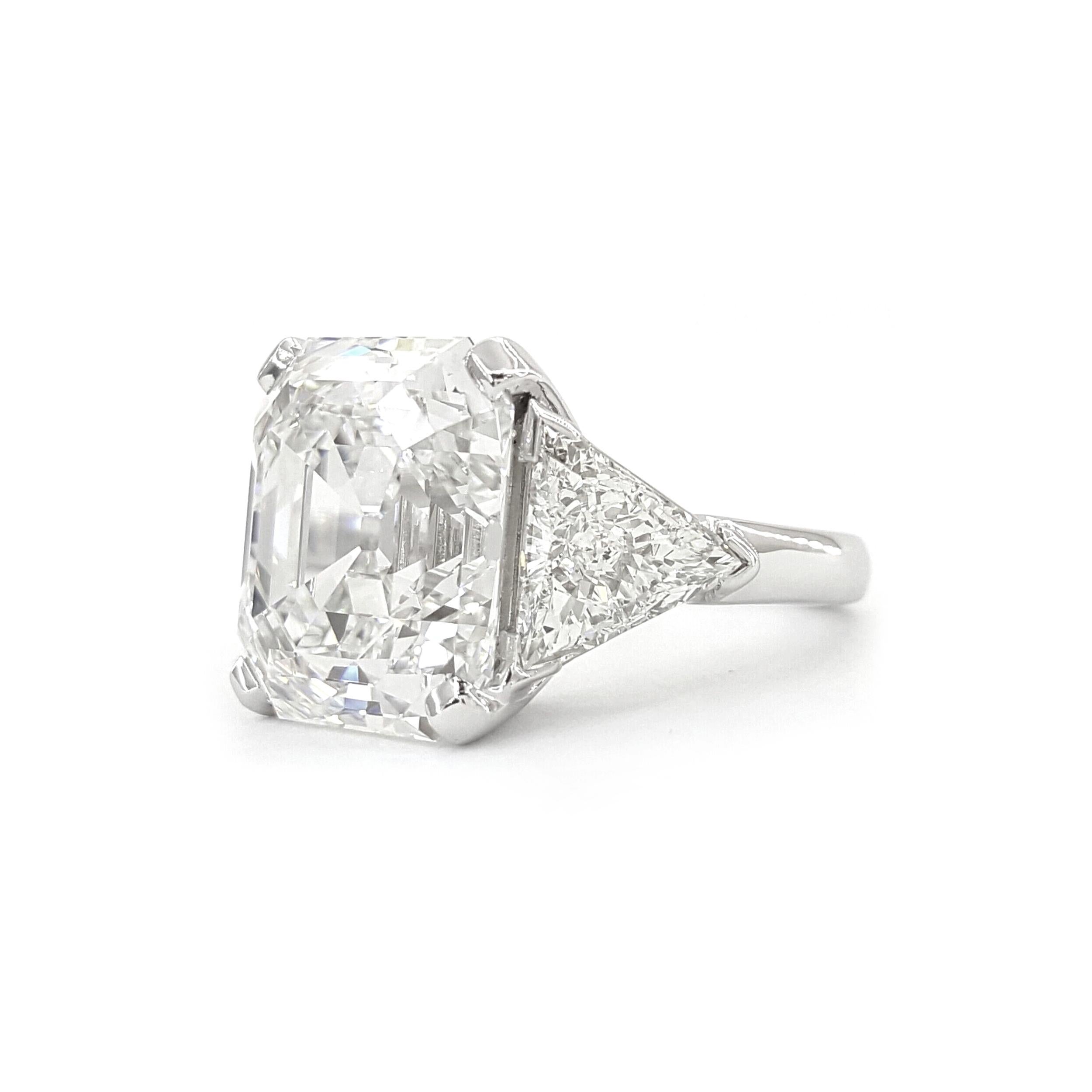 1950's Tiffany & Co. Authentic Vintage Emerald Cut 10 Carat Diamond Ring In Excellent Condition In Chicago, IL