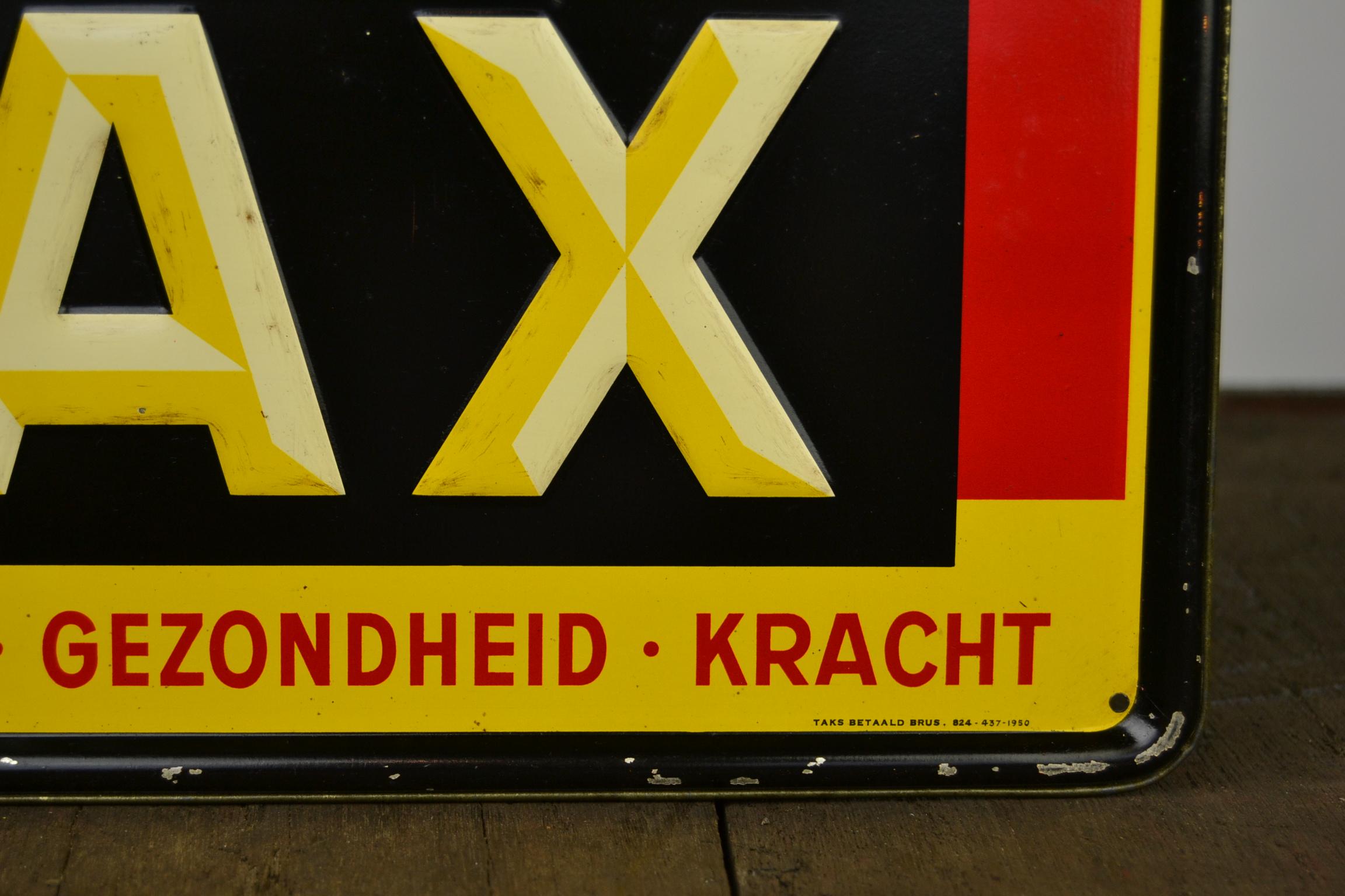 enseigne publicitaire en fer blanc des années 1950 pour Max Quinquina 2